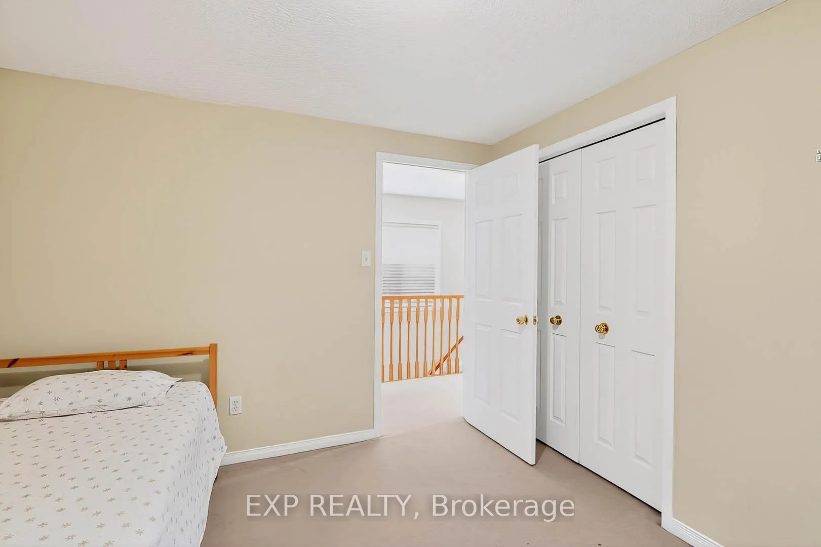 Photo 14 of 600 Winterberry Avenue, Waterloo — HOMEH