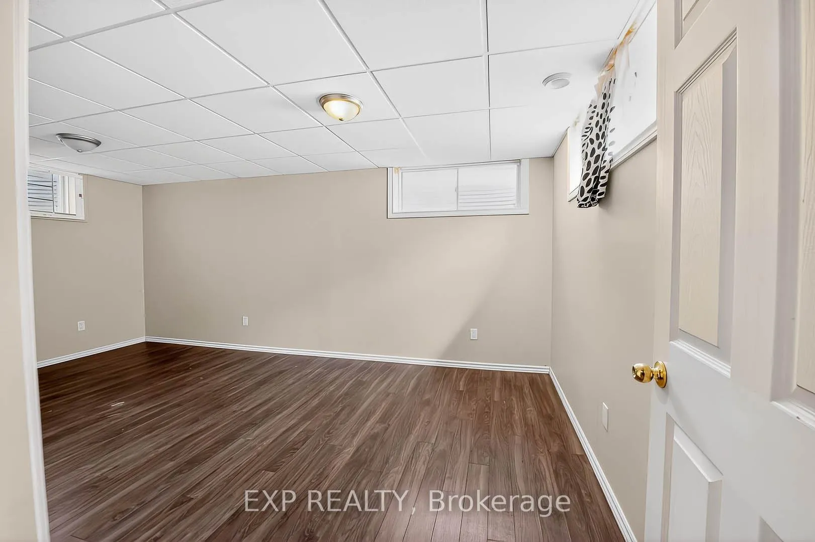 Photo 24 of 600 Winterberry Avenue, Waterloo — HOMEH