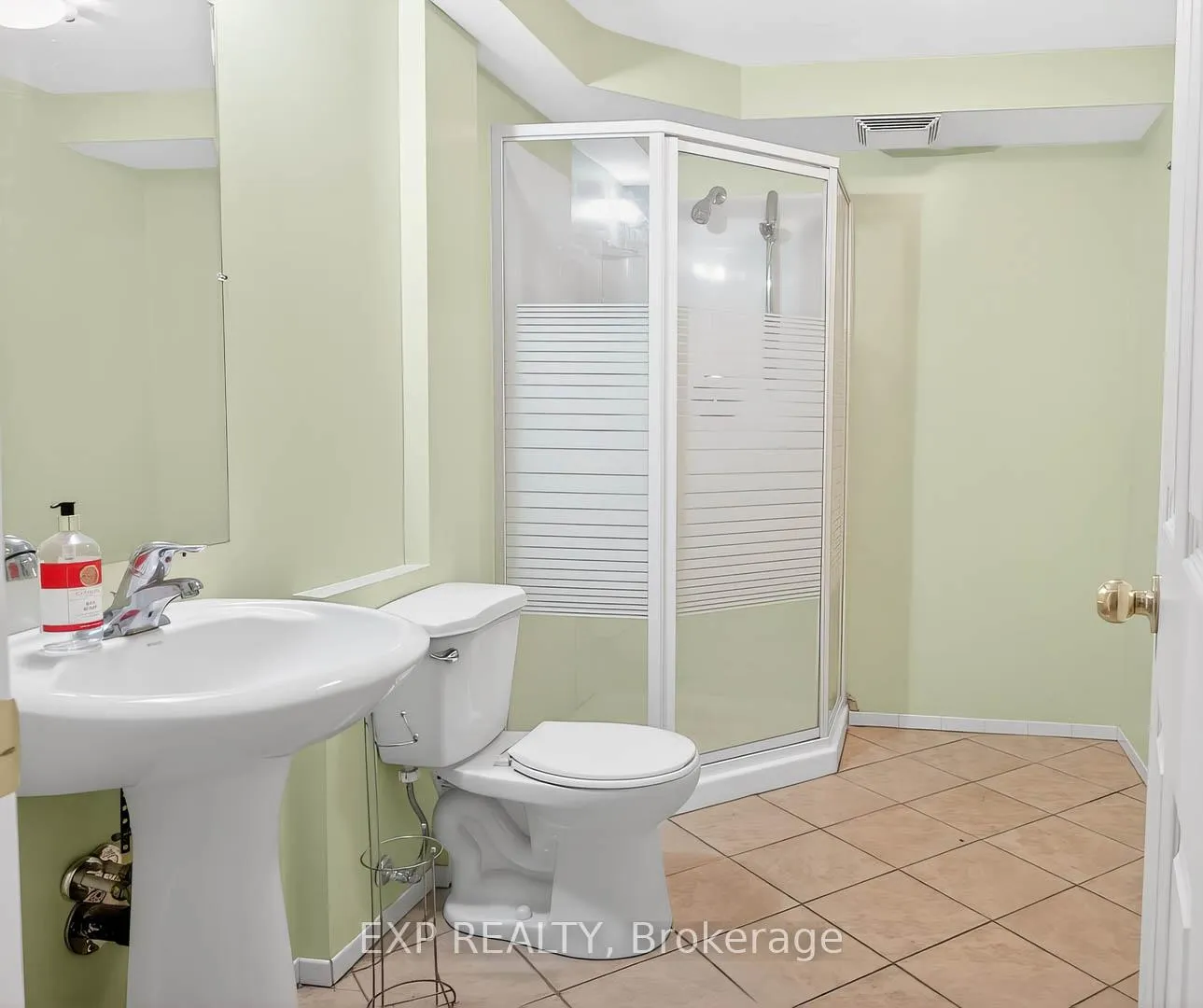 Photo 26 of 600 Winterberry Avenue, Waterloo — HOMEH