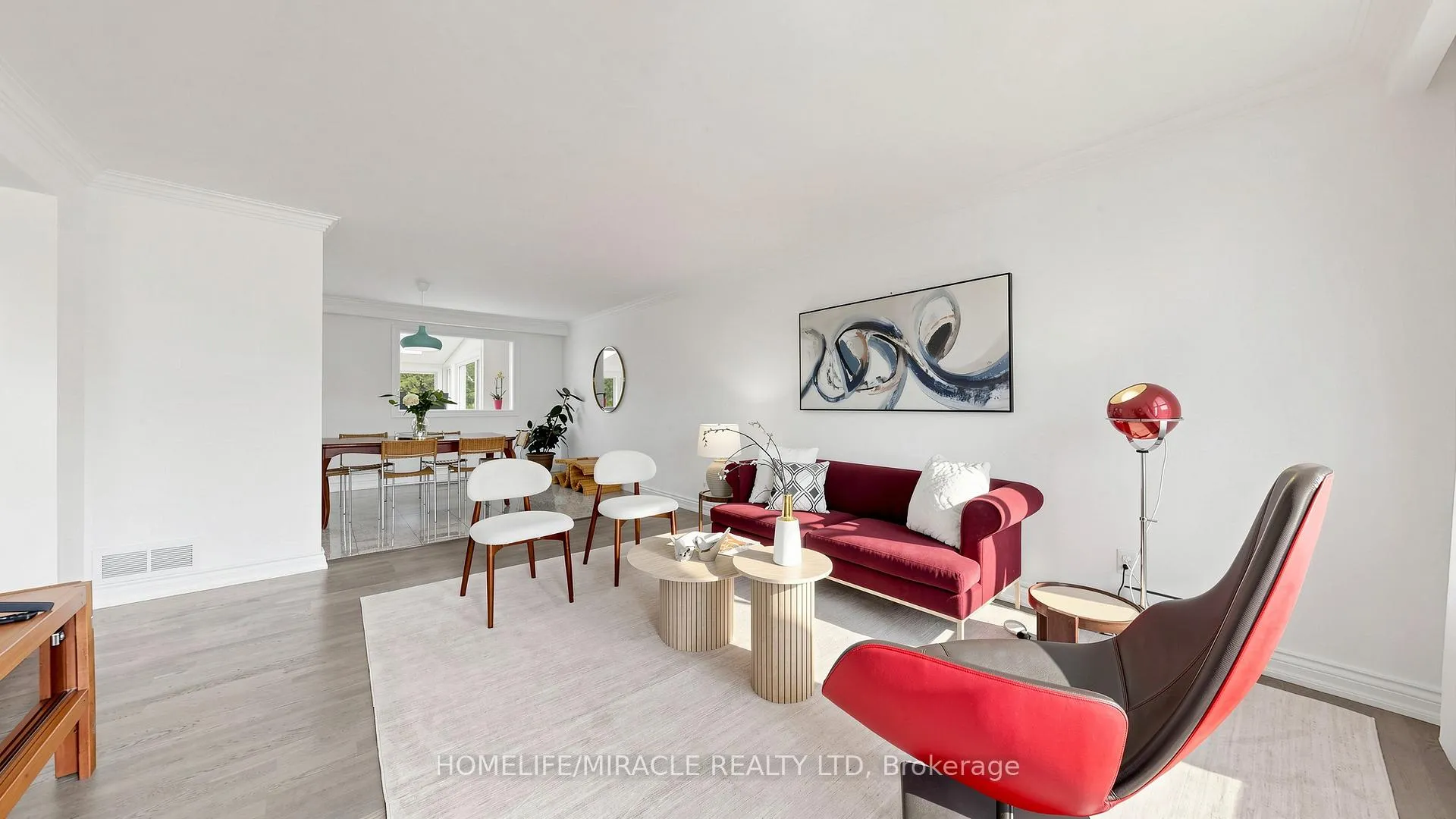 Photo 8 of 35 Pioneer Lane, Vaughan, East Woodbridge — HOMEH