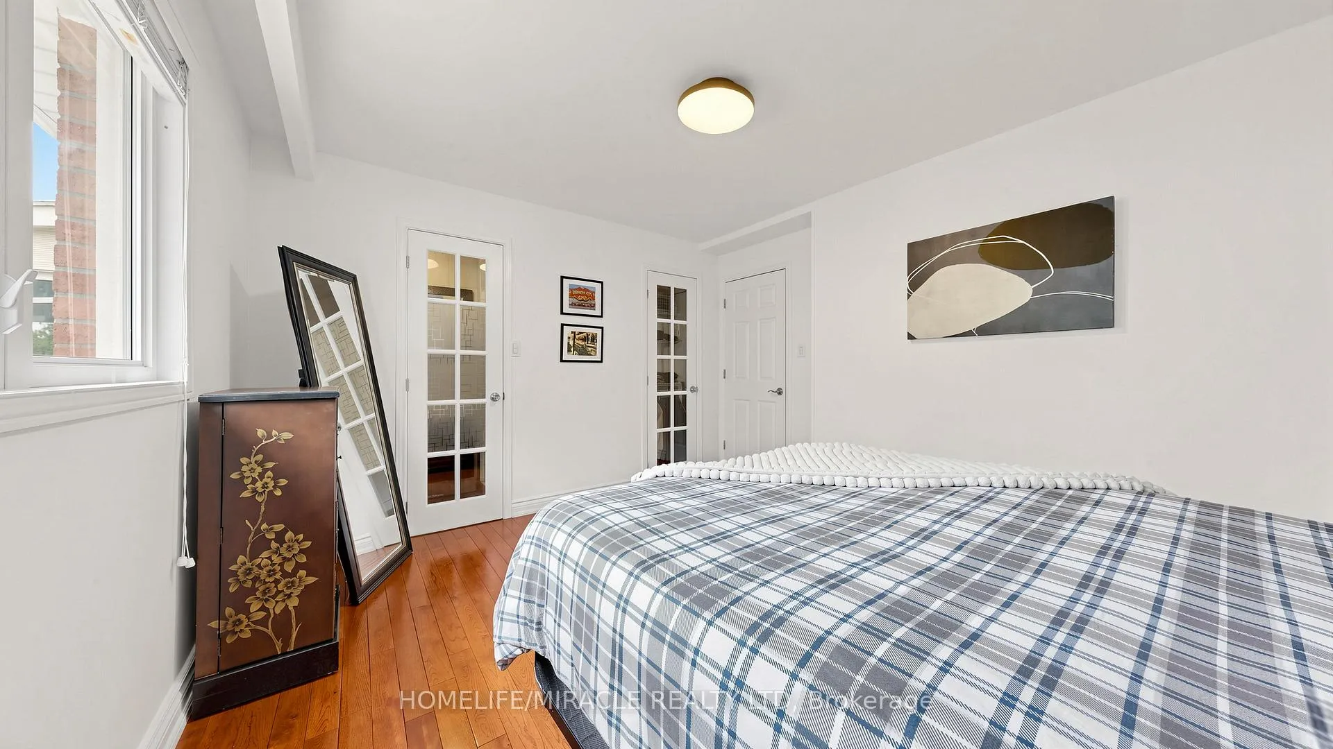 Photo 22 of 35 Pioneer Lane, Vaughan, East Woodbridge — HOMEH