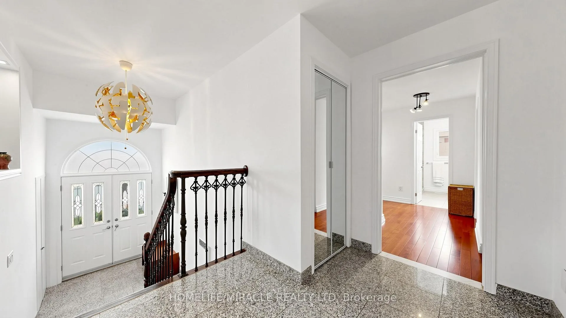 Photo 30 of 35 Pioneer Lane, Vaughan, East Woodbridge — HOMEH