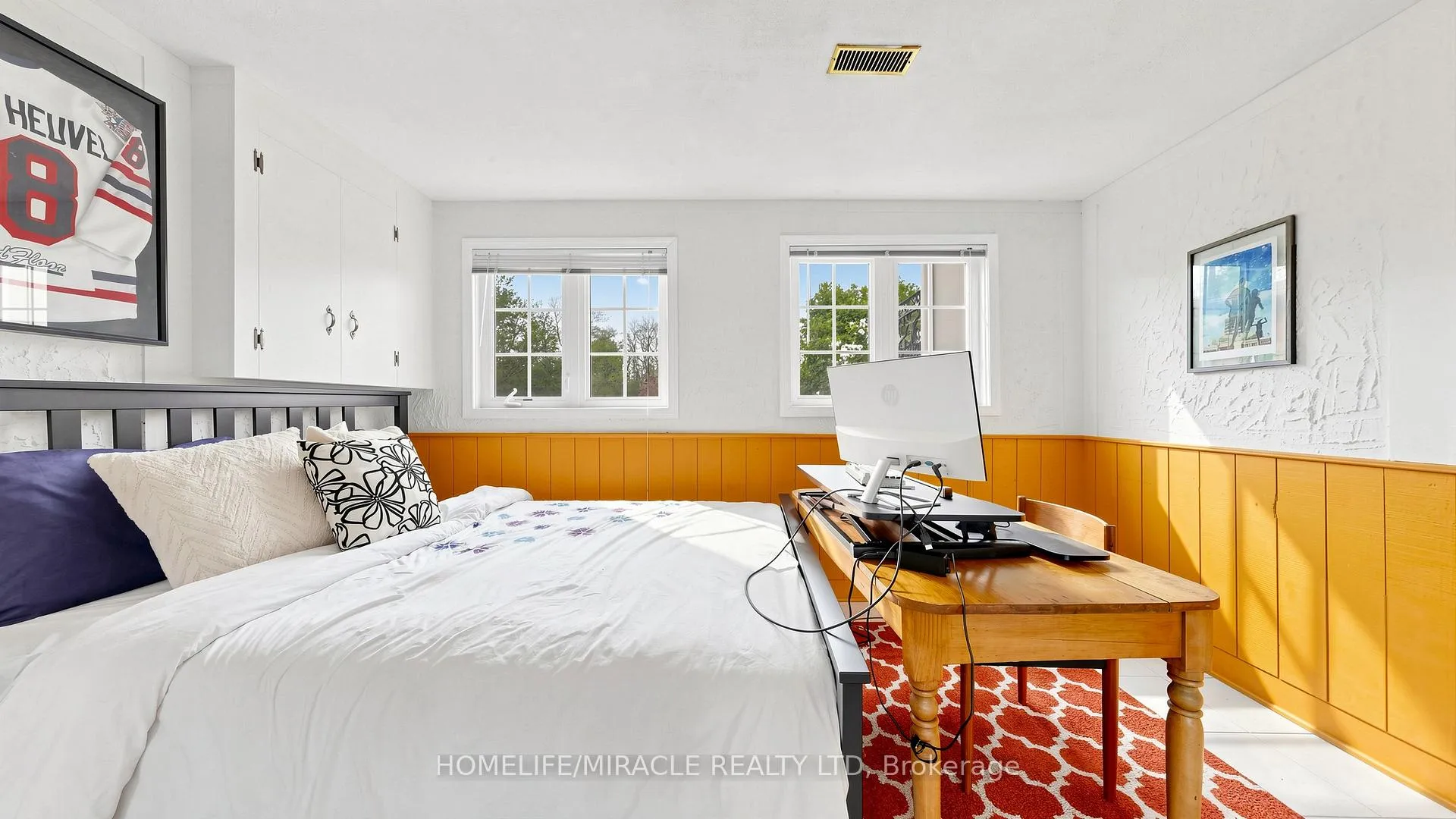 Photo 33 of 35 Pioneer Lane, Vaughan, East Woodbridge — HOMEH