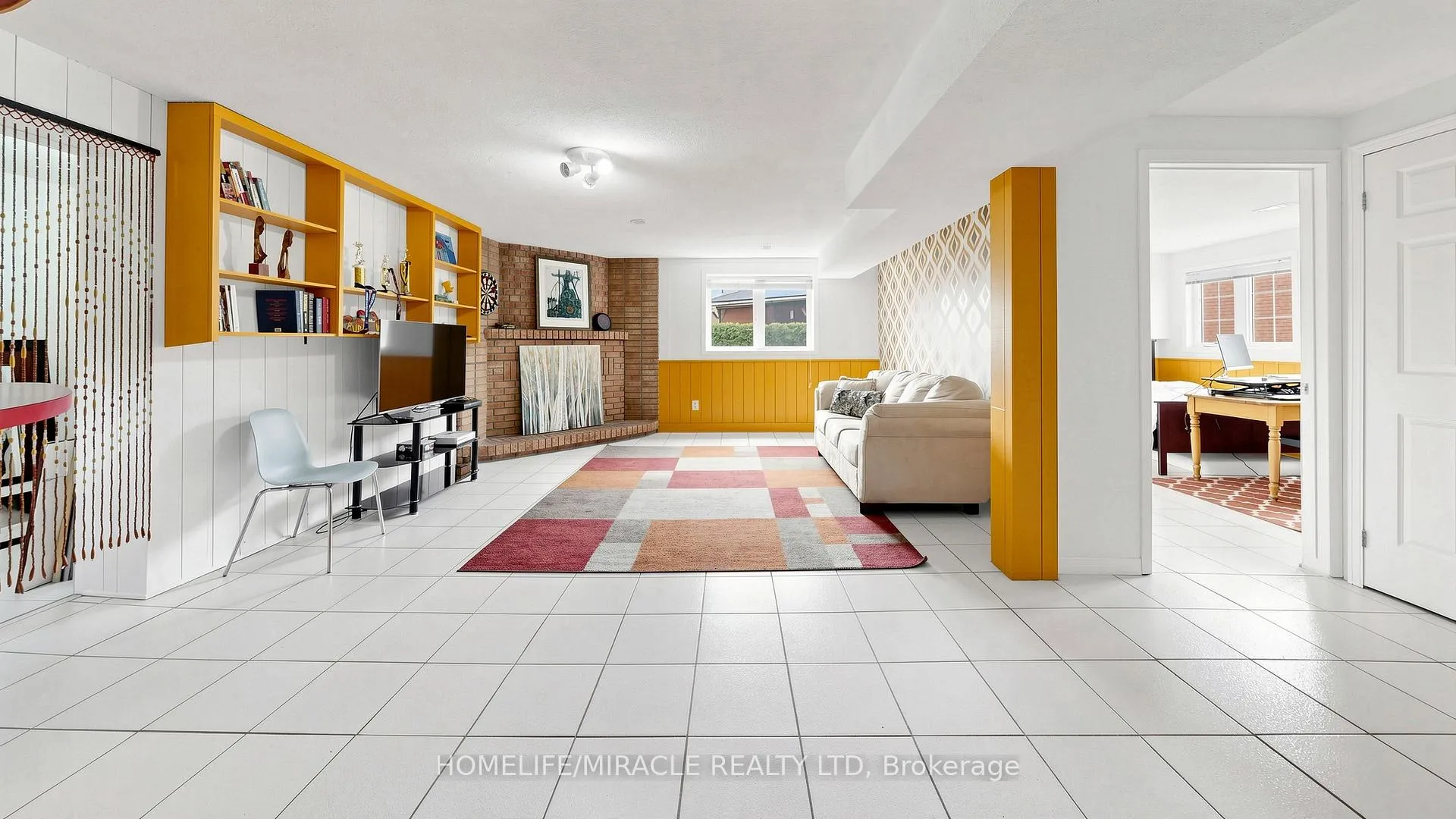 Photo 37 of 35 Pioneer Lane, Vaughan, East Woodbridge — HOMEH