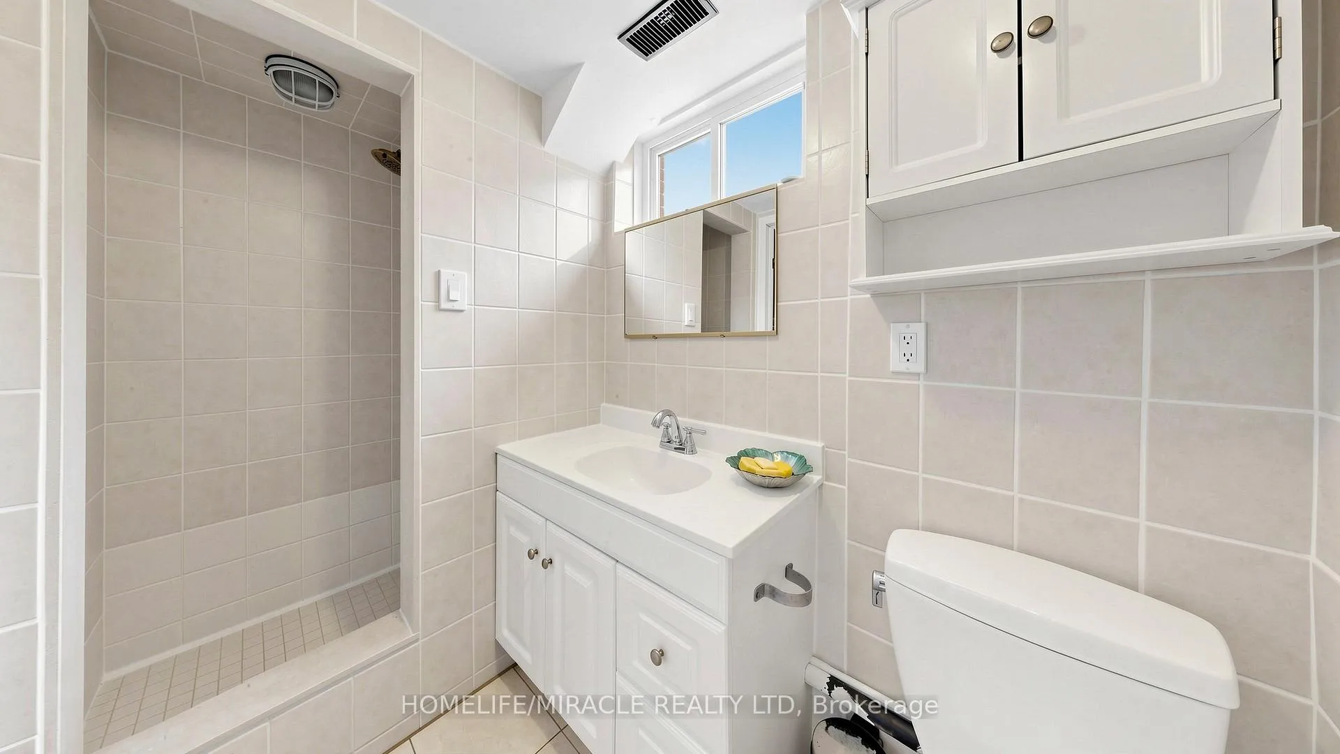 Photo 41 of 35 Pioneer Lane, Vaughan, East Woodbridge — HOMEH