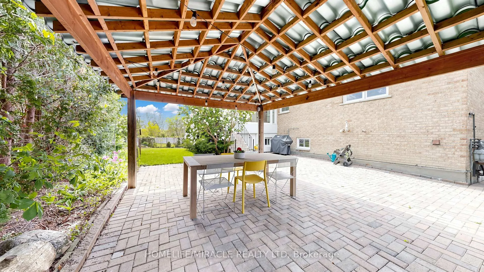 Photo 46 of 35 Pioneer Lane, Vaughan, East Woodbridge — HOMEH