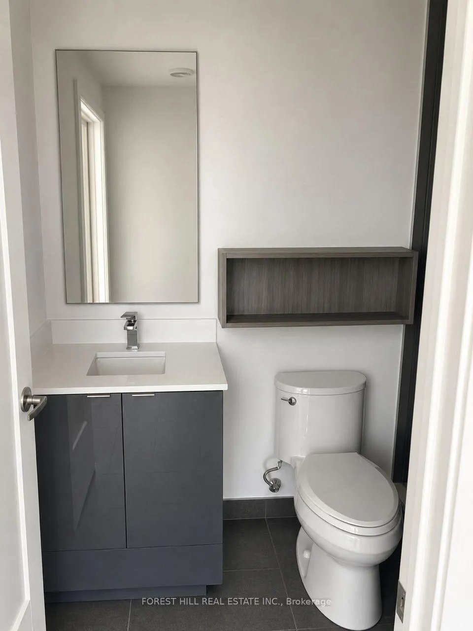Photo 4 of Unit 1409, 70 Princess Street E, Toronto, Waterfront Communities — HOMEH