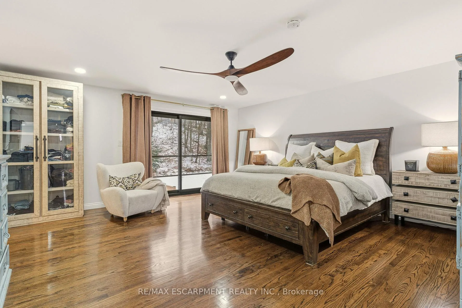 Photo 27 of 82 Maple Drive, Hamilton, Stoney Creek — HOMEH