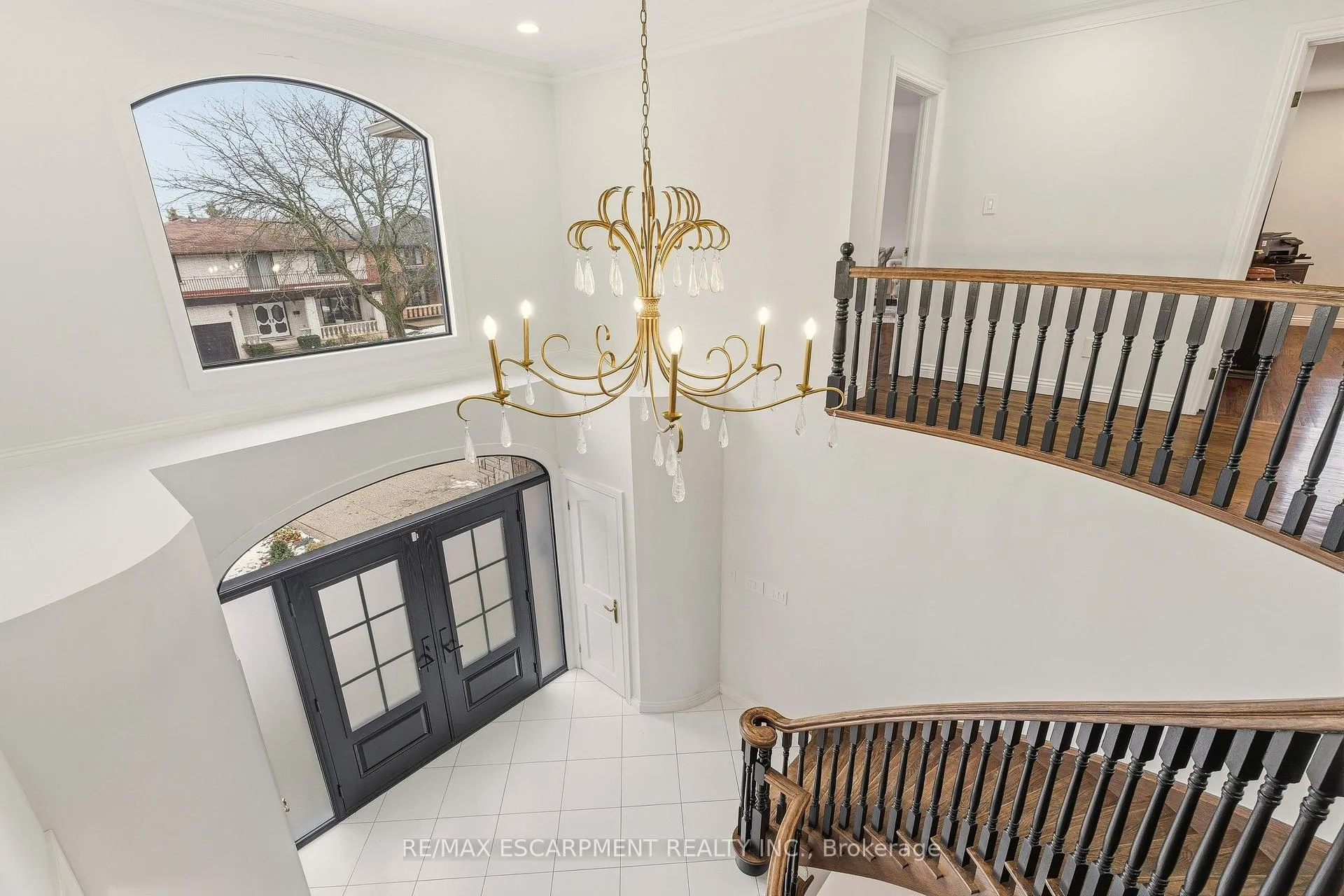 Photo 33 of 82 Maple Drive, Hamilton, Stoney Creek — HOMEH