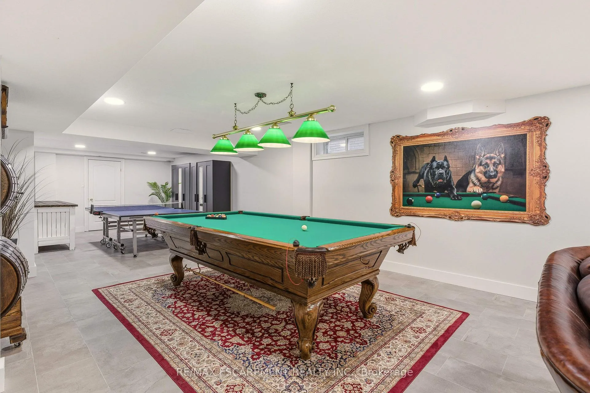 Photo 37 of 82 Maple Drive, Hamilton, Stoney Creek — HOMEH