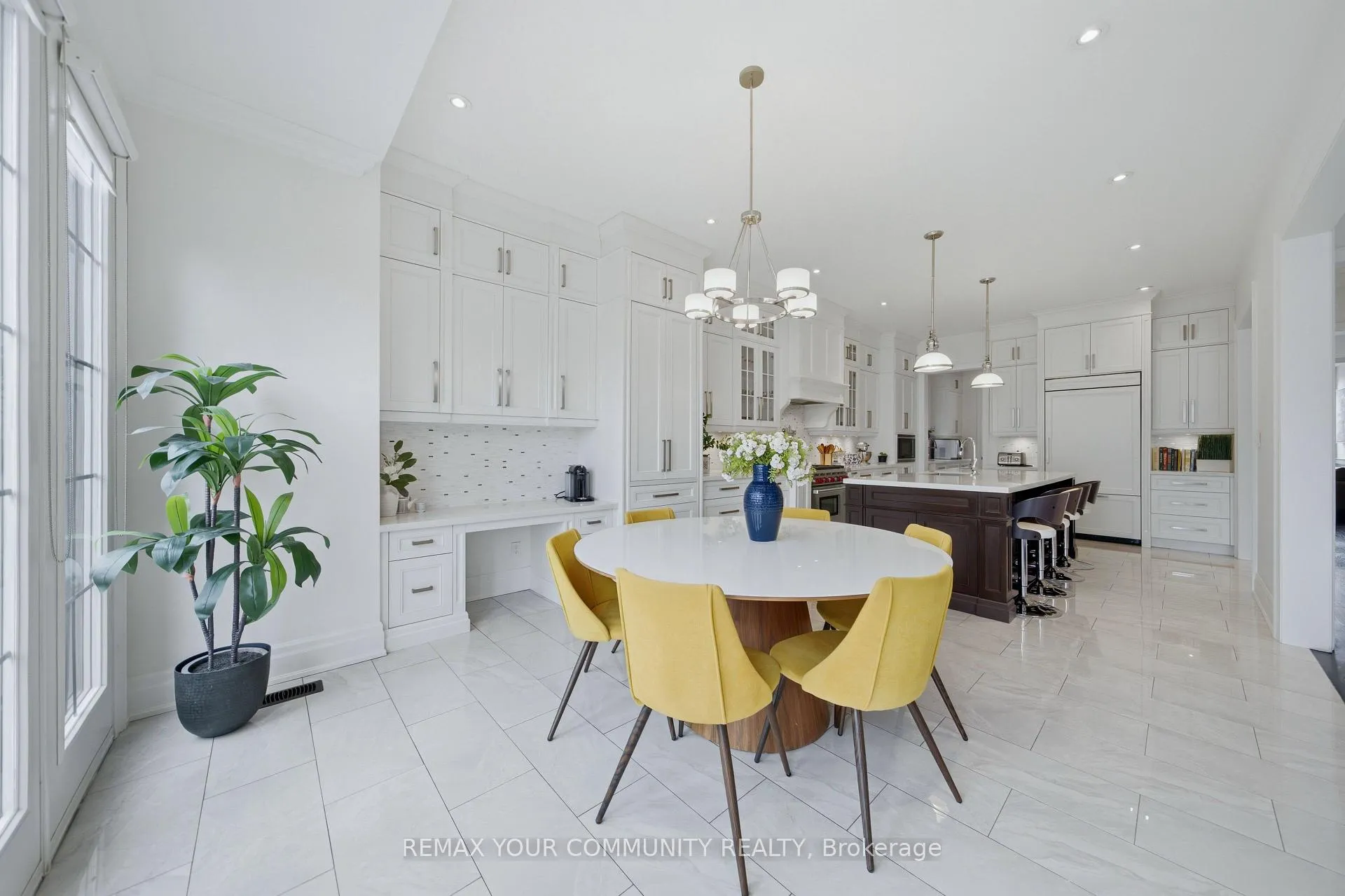 Photo 17 of 116 Frontenac Avenue, Toronto, Bedford Park-Nortown — HOMEH
