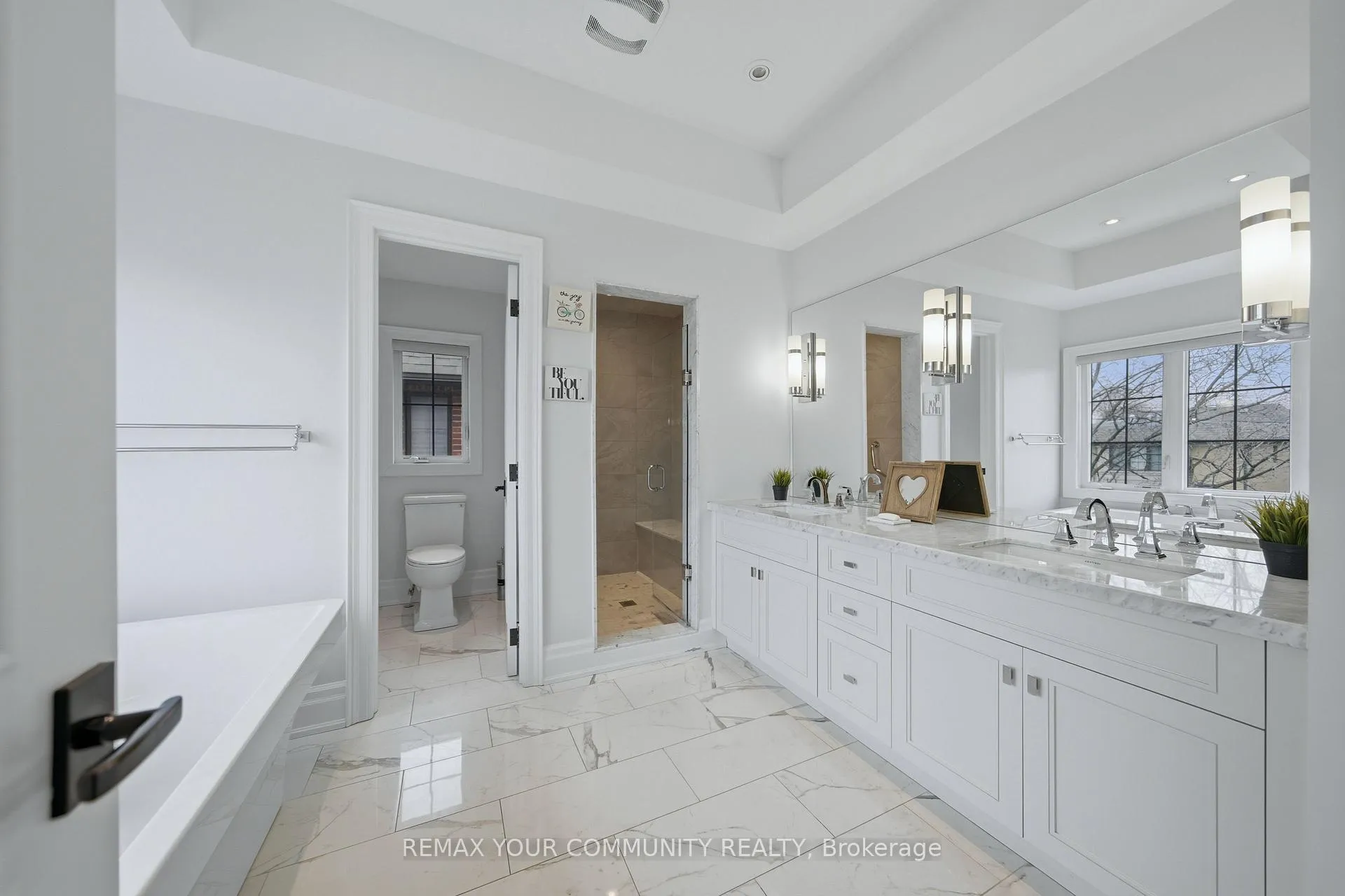 Photo 25 of 116 Frontenac Avenue, Toronto, Bedford Park-Nortown — HOMEH