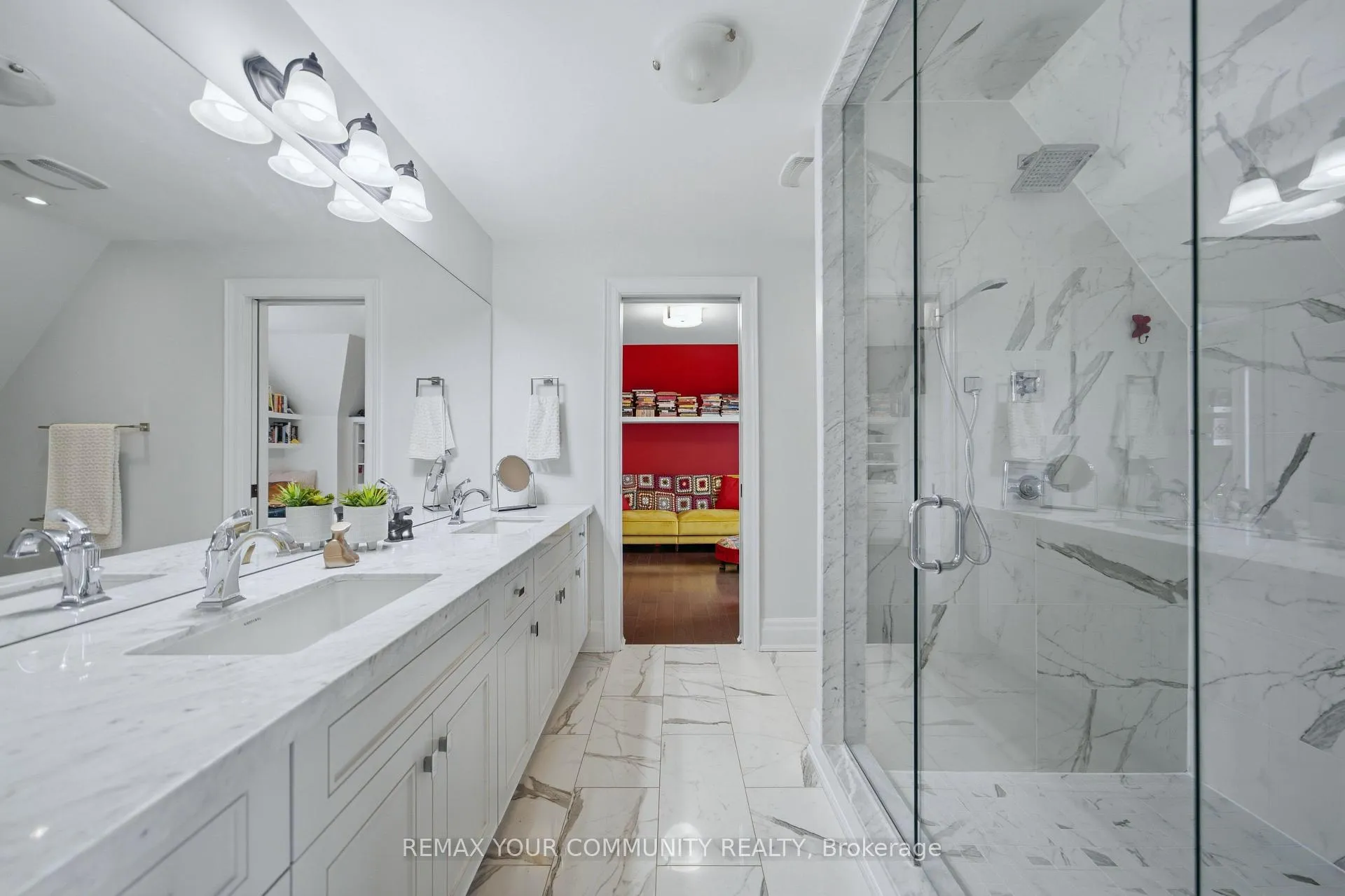 Photo 33 of 116 Frontenac Avenue, Toronto, Bedford Park-Nortown — HOMEH