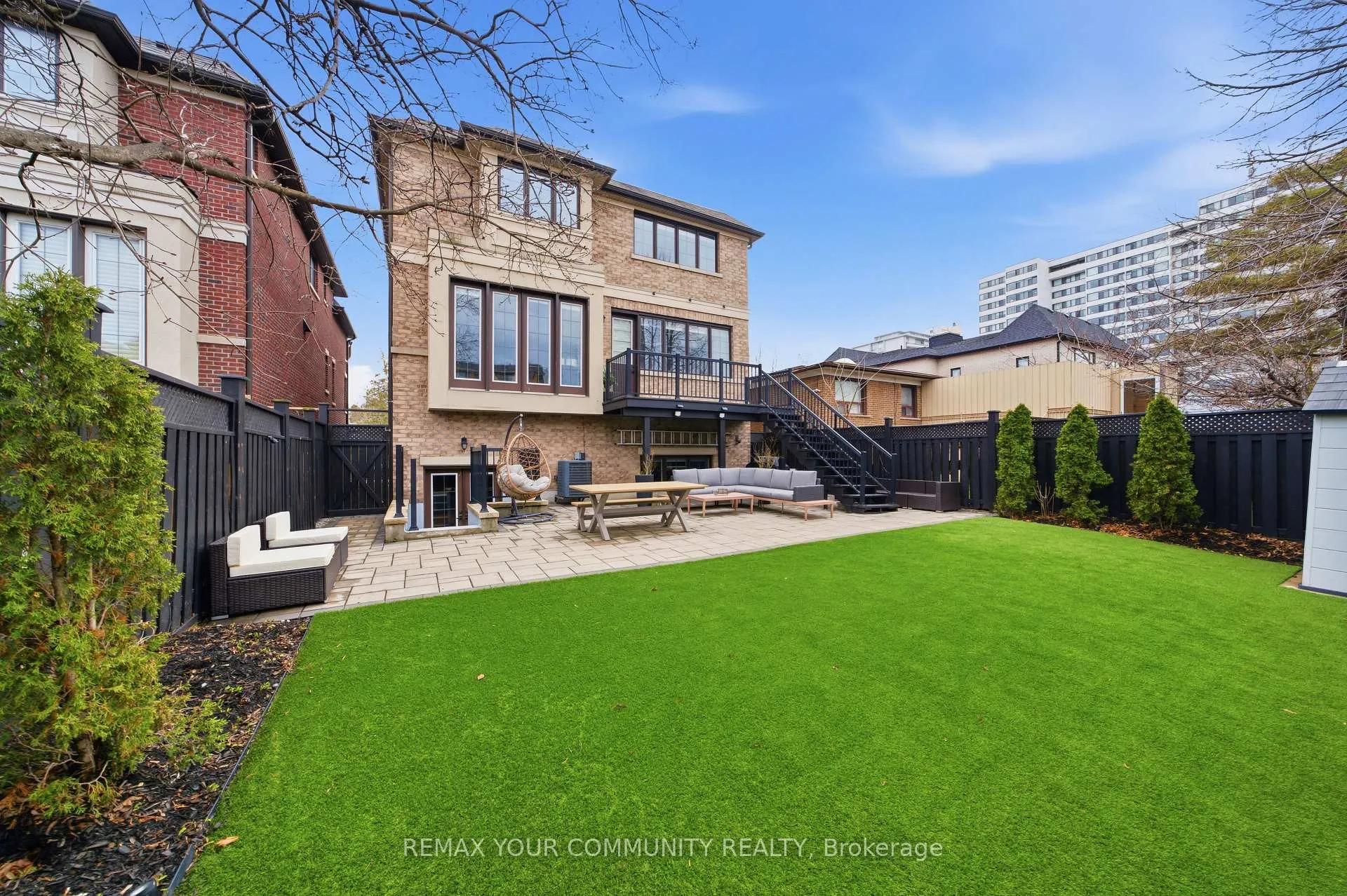 Photo 46 of 116 Frontenac Avenue, Toronto, Bedford Park-Nortown — HOMEH