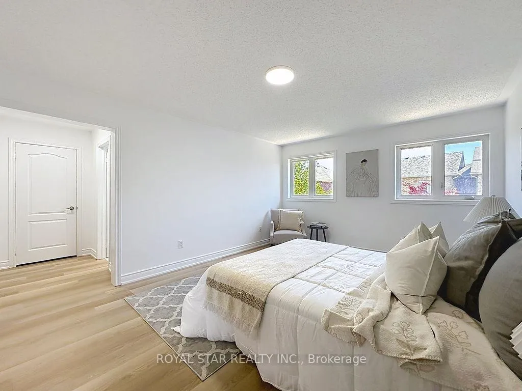Photo 7 of 351 Giddings Crescent, Milton, Scott — HOMEH