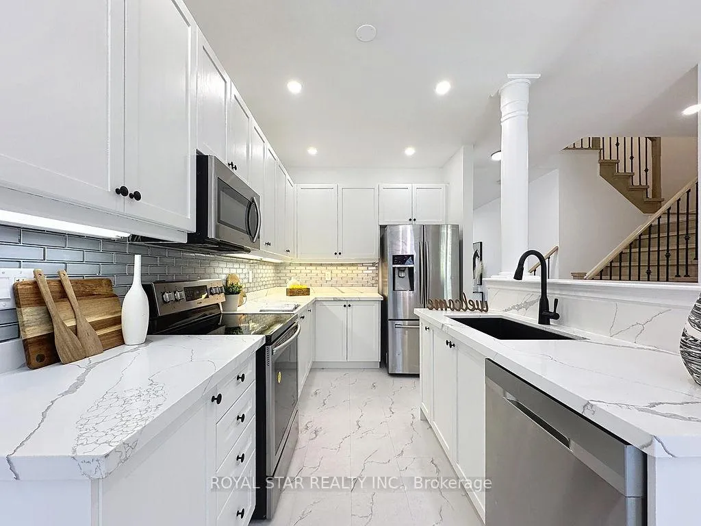 Photo 12 of 351 Giddings Crescent, Milton, Scott — HOMEH