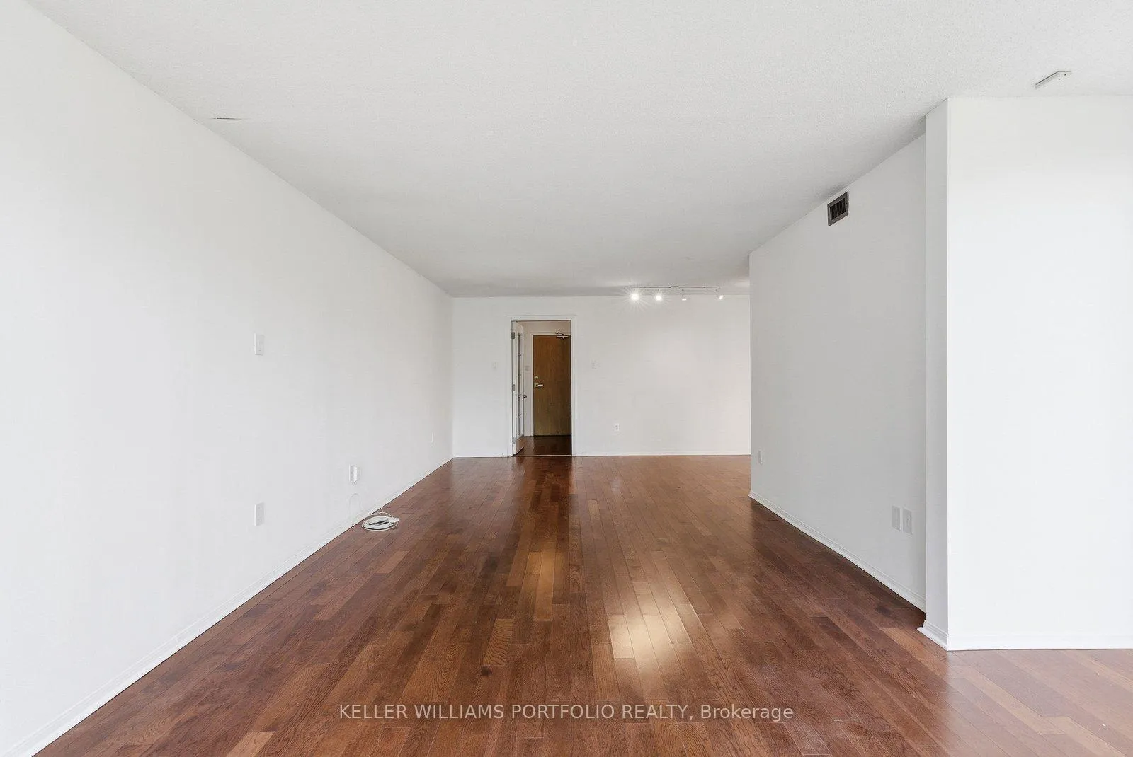 Photo 9 of Unit 107, 701 King Street W, Toronto, Niagara — HOMEH