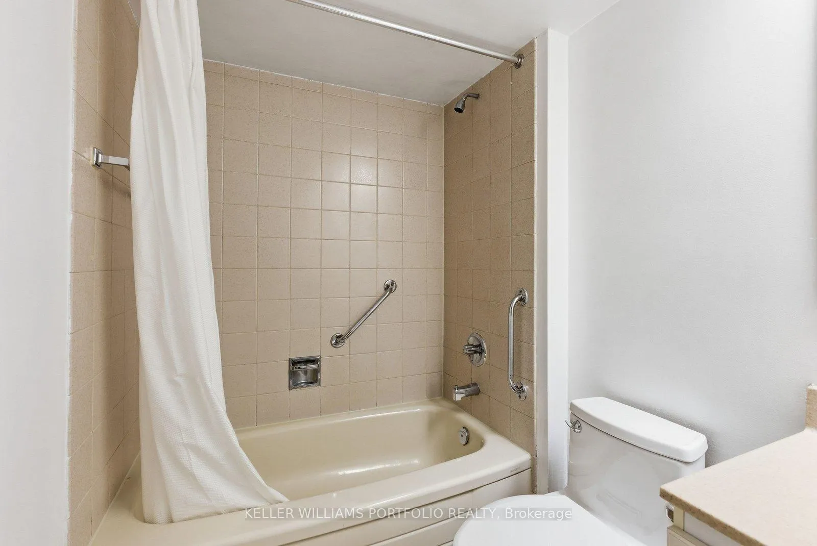 Photo 21 of Unit 107, 701 King Street W, Toronto, Niagara — HOMEH