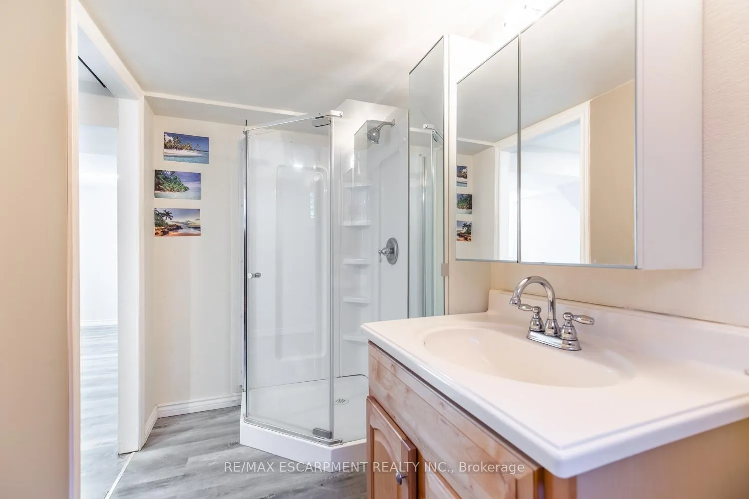 Photo 15 of Unit 2, 927 Teal Drive, Burlington, LaSalle — HOMEH