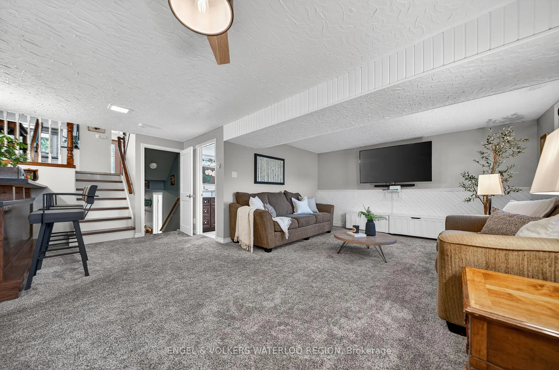 Photo 32 of 35 Countryside Crescent, Waterloo — HOMEH