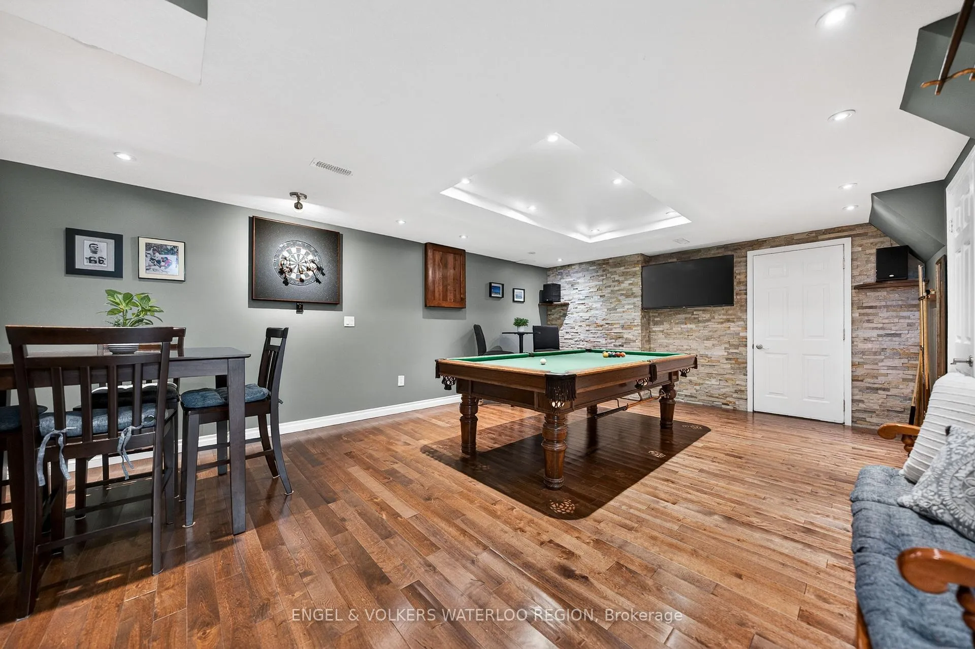 Photo 36 of 35 Countryside Crescent, Waterloo — HOMEH