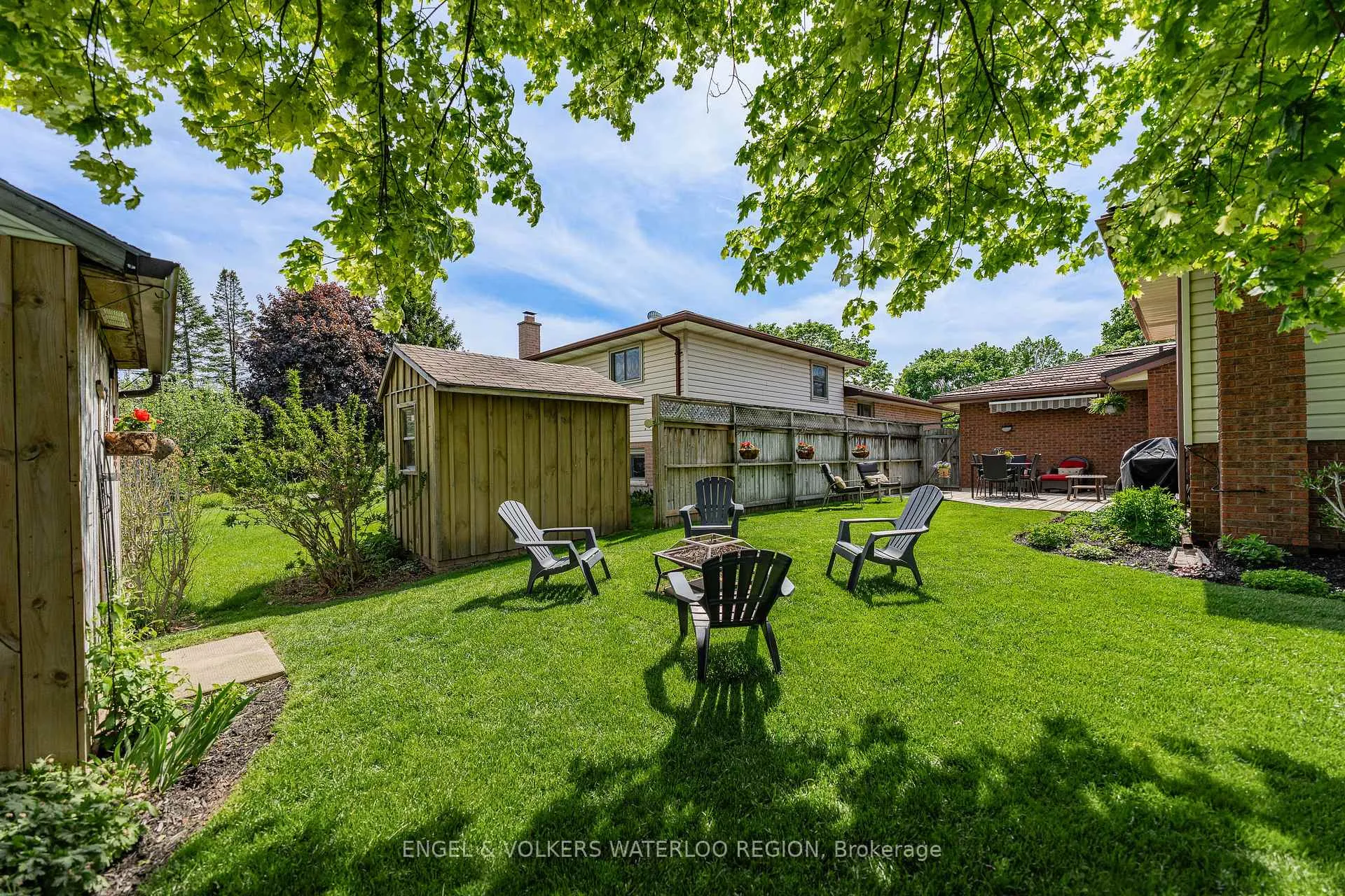 Photo 41 of 35 Countryside Crescent, Waterloo — HOMEH