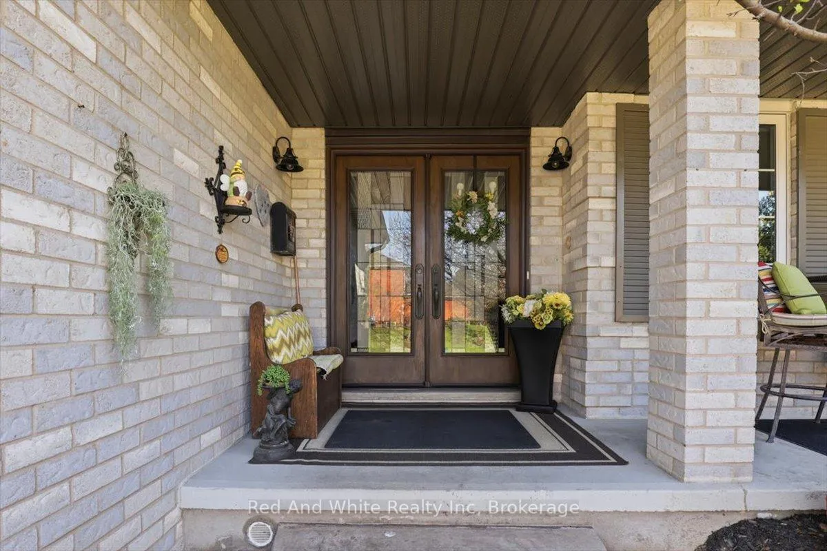 Photo 4 of 4 Brewster Place, Cambridge — HOMEH