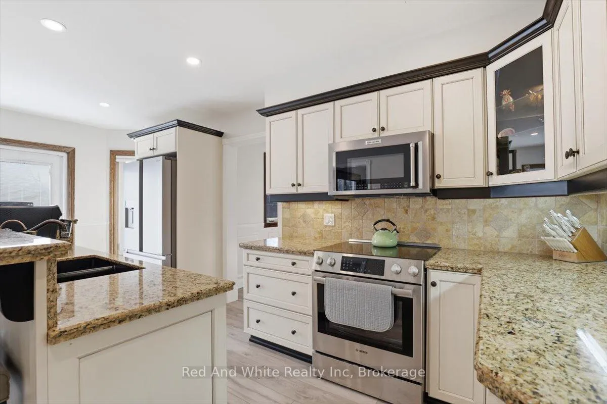 Photo 13 of 4 Brewster Place, Cambridge — HOMEH