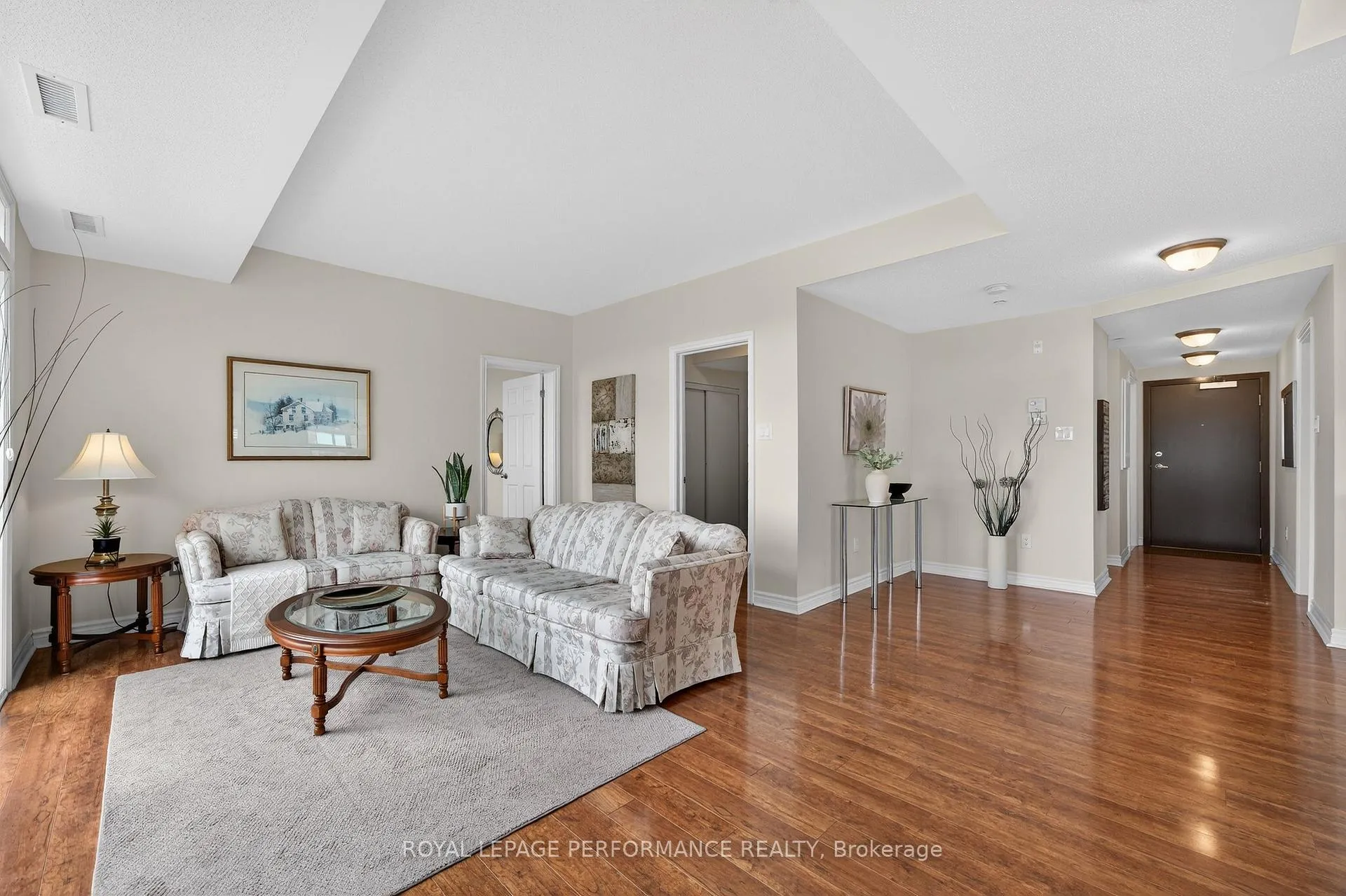 Photo 9 of Unit 305, 669 Sue Holloway Drive, Ottawa, Barrhaven - Strandherd — HOMEH