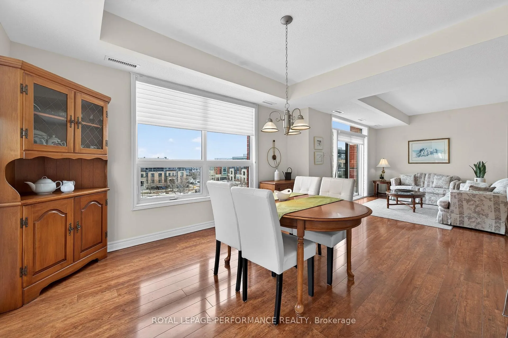 Photo 12 of Unit 305, 669 Sue Holloway Drive, Ottawa, Barrhaven - Strandherd — HOMEH