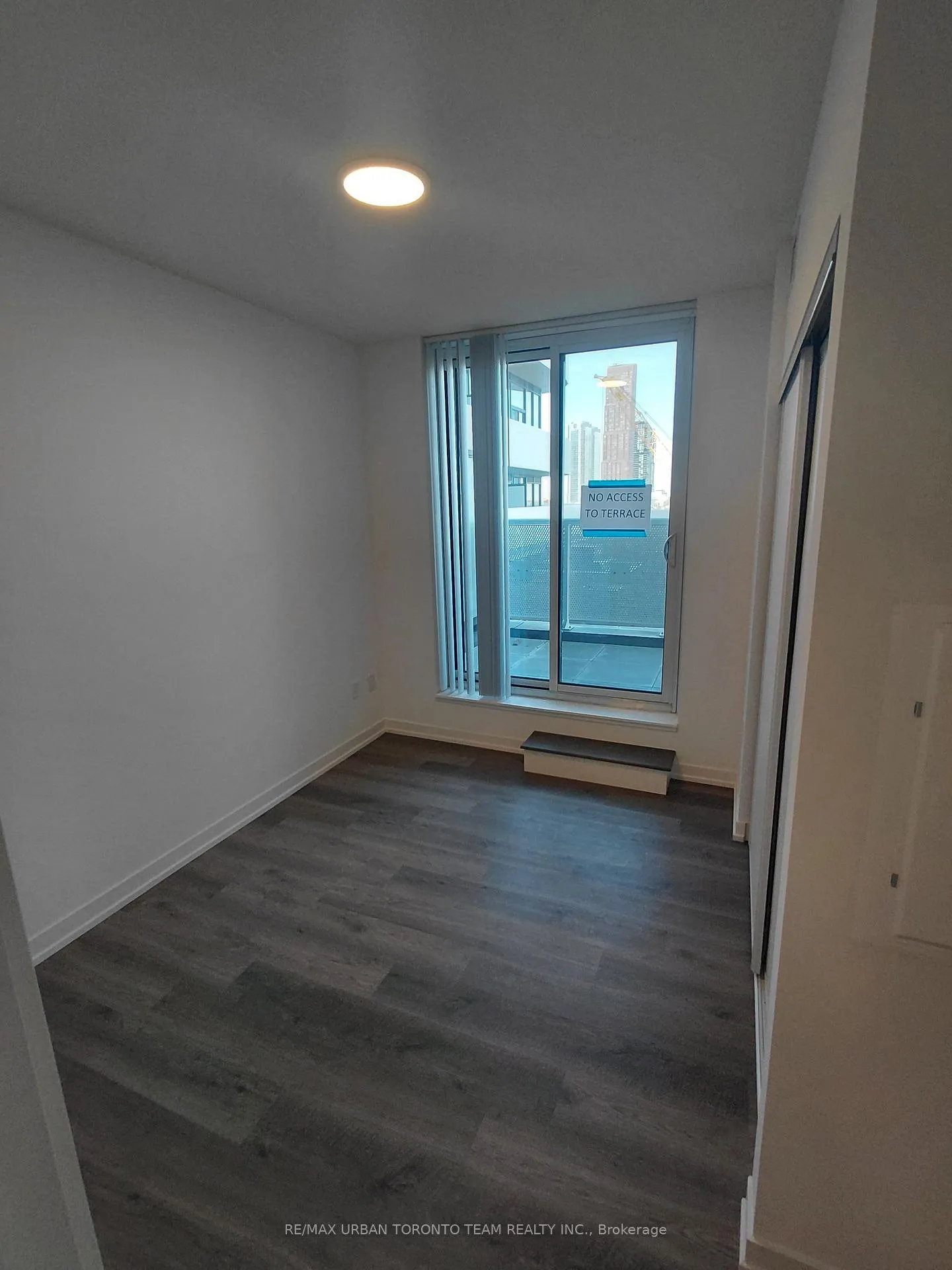 Photo 7 of Unit 512, 8 Interchange Way, Vaughan, Vaughan Corporate Centre — HOMEH
