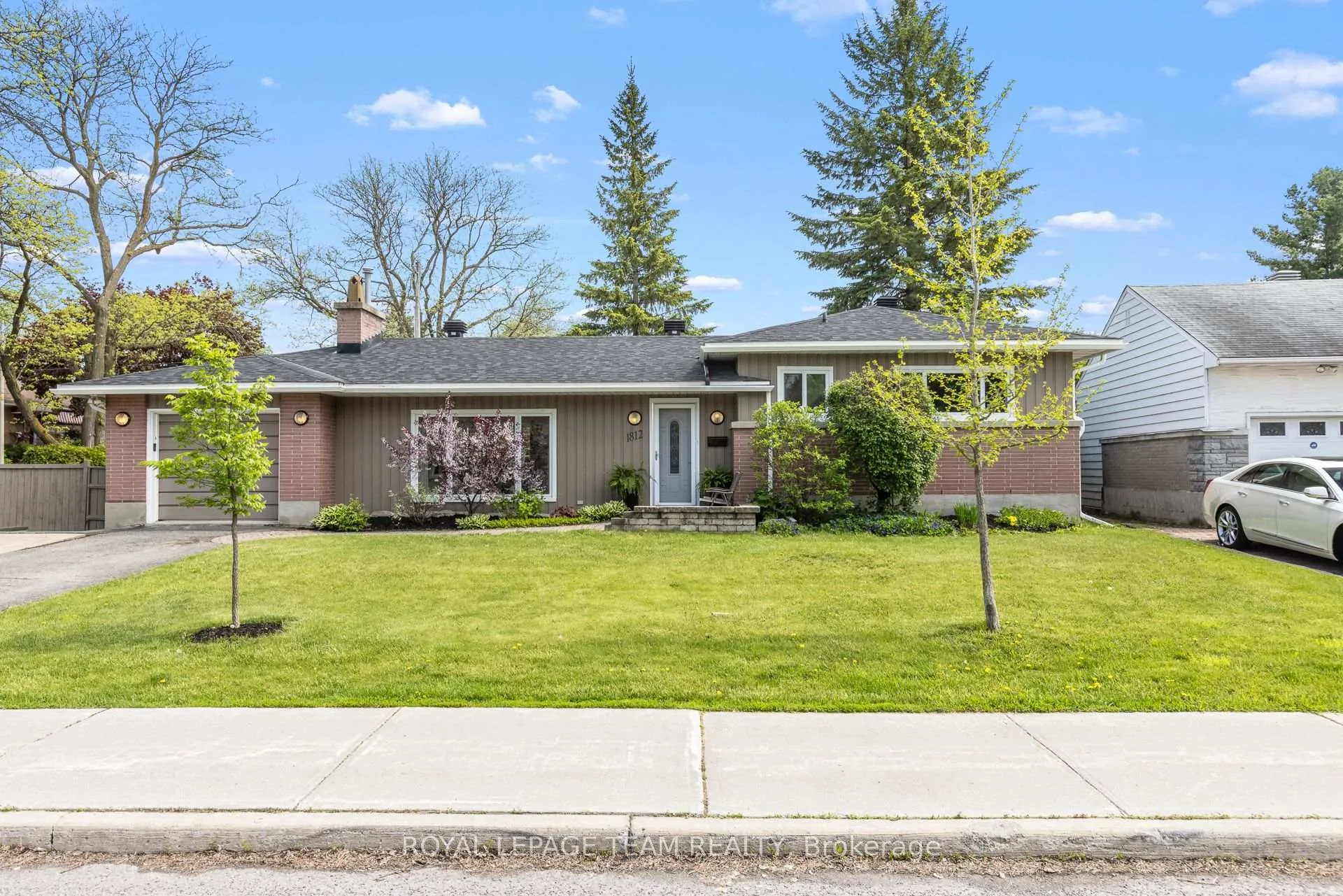 Photo 1 of 1812 Kerr Avenue, Ottawa, McKellar Heights/Glabar Park — HOMEH
