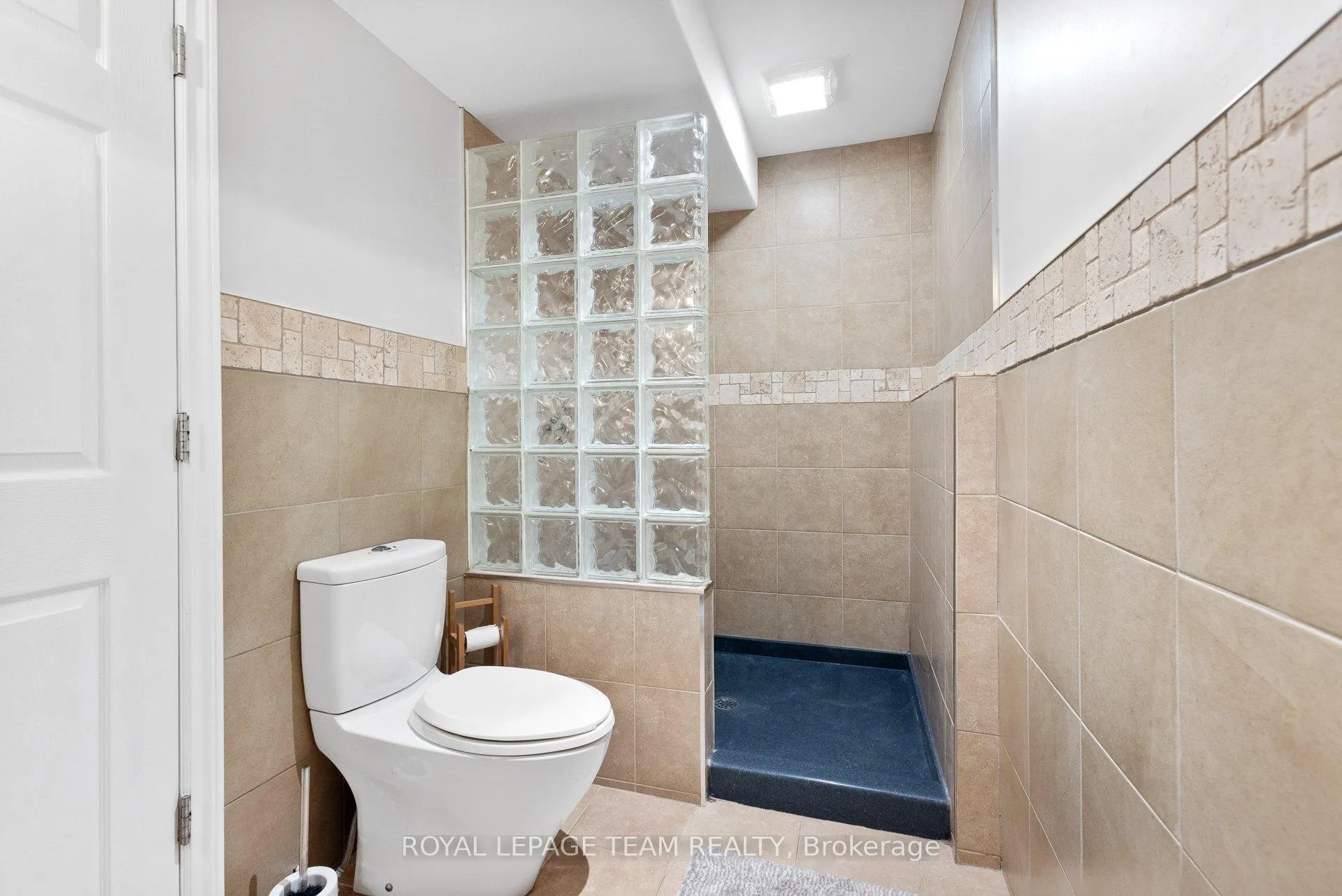 Photo 33 of 1812 Kerr Avenue, Ottawa, McKellar Heights/Glabar Park — HOMEH