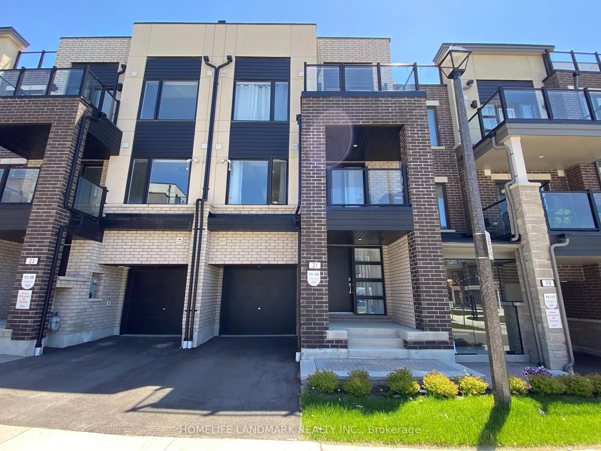 Photo 1 of 21 Schmidt Lane, Markham, Angus Glen — HOMEH