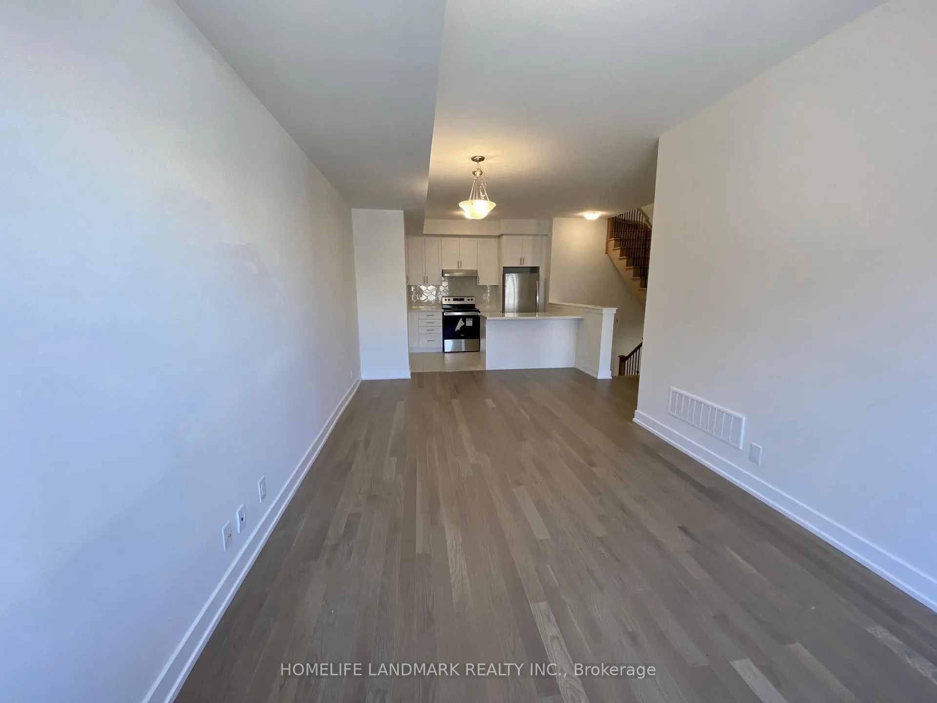 Photo 13 of 21 Schmidt Lane, Markham, Angus Glen — HOMEH