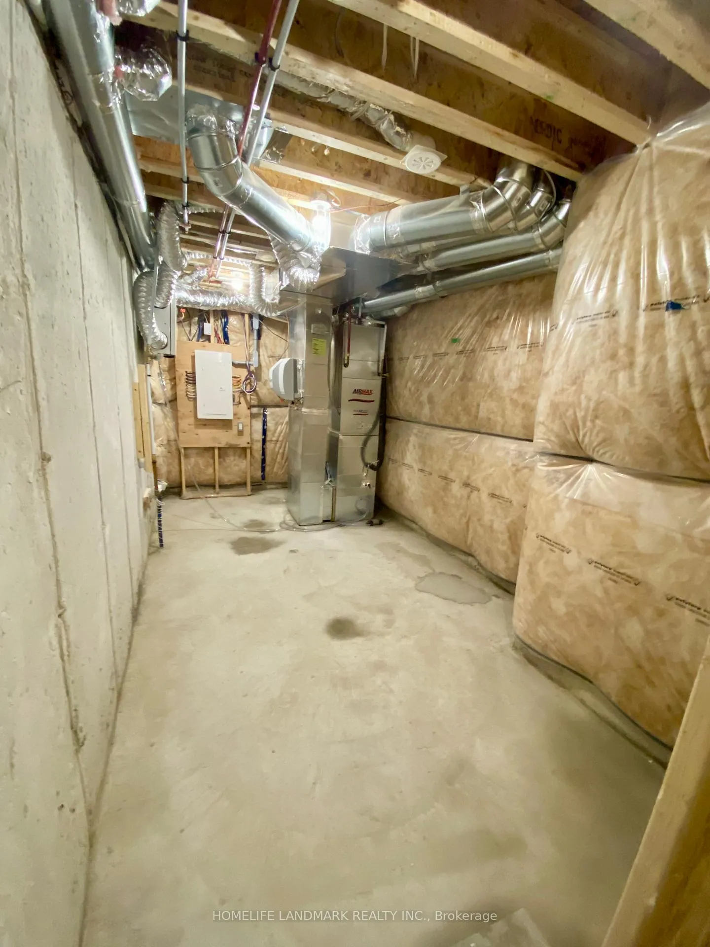 Photo 42 of 21 Schmidt Lane, Markham, Angus Glen — HOMEH