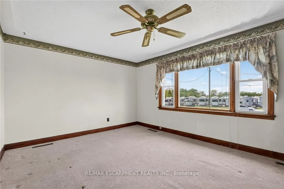 Photo 11 of 2883 South Grimsby Rd 10, Grimsby, Grimsby Escarpment — HOMEH