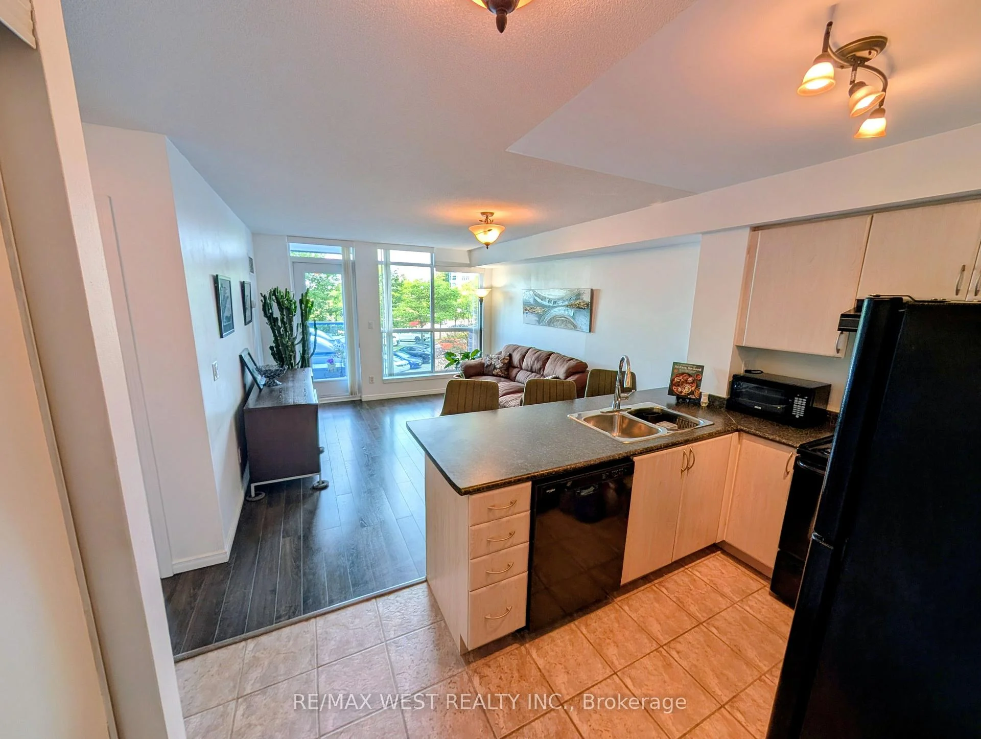 Photo 3 of Unit 216, 340 Watson Street W, Whitby, Port Whitby — HOMEH
