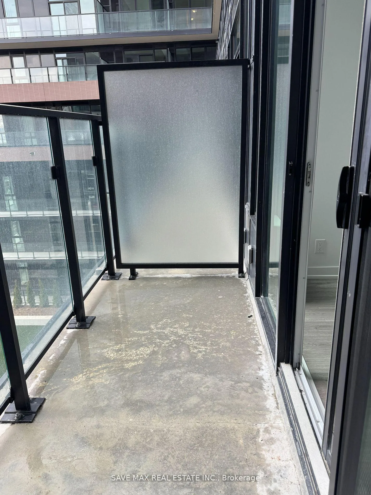Photo 12 of Unit 501, 285 Dufferin Street, Toronto, South Parkdale — HOMEH