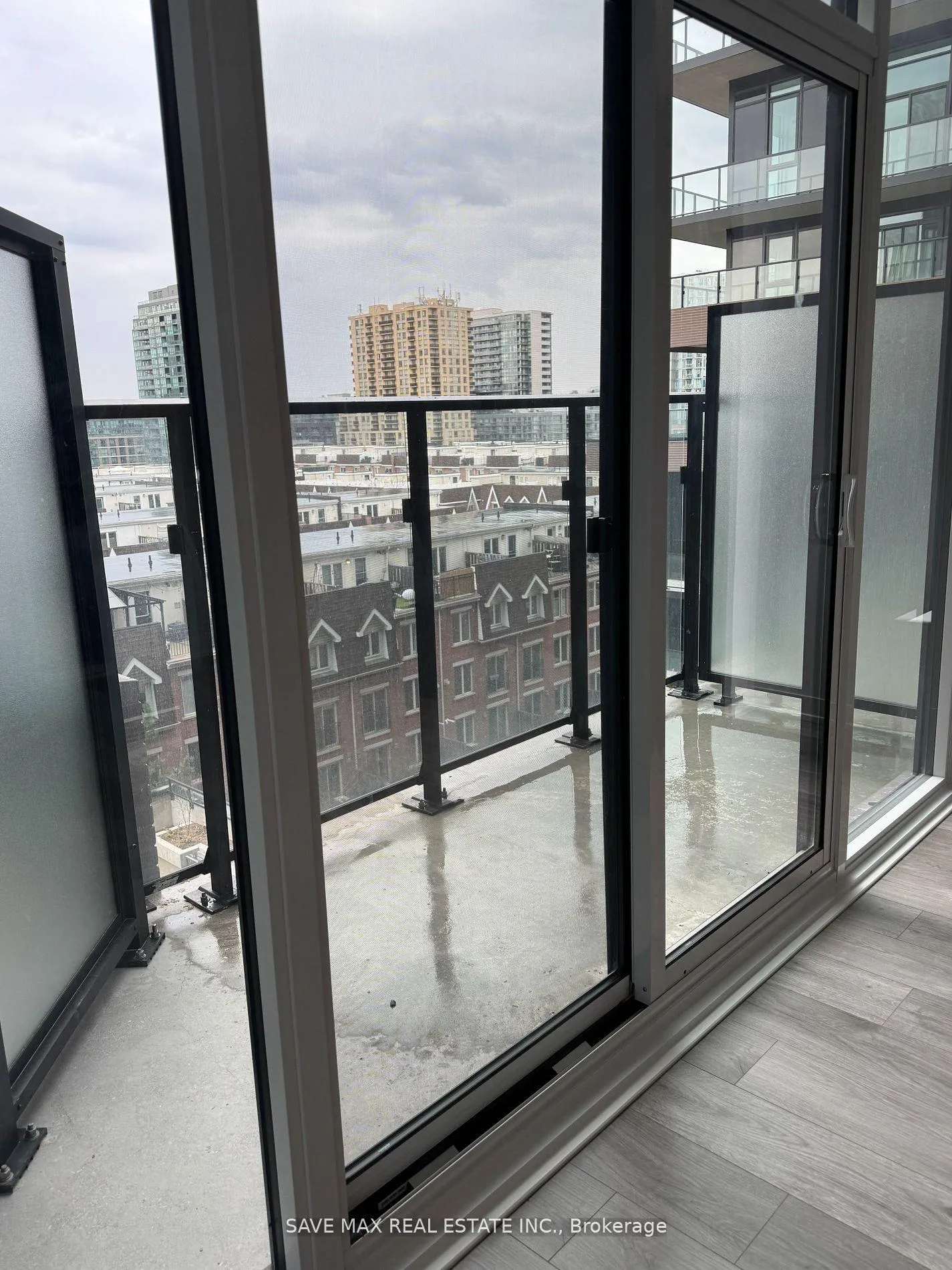 Photo 13 of Unit 501, 285 Dufferin Street, Toronto, South Parkdale — HOMEH