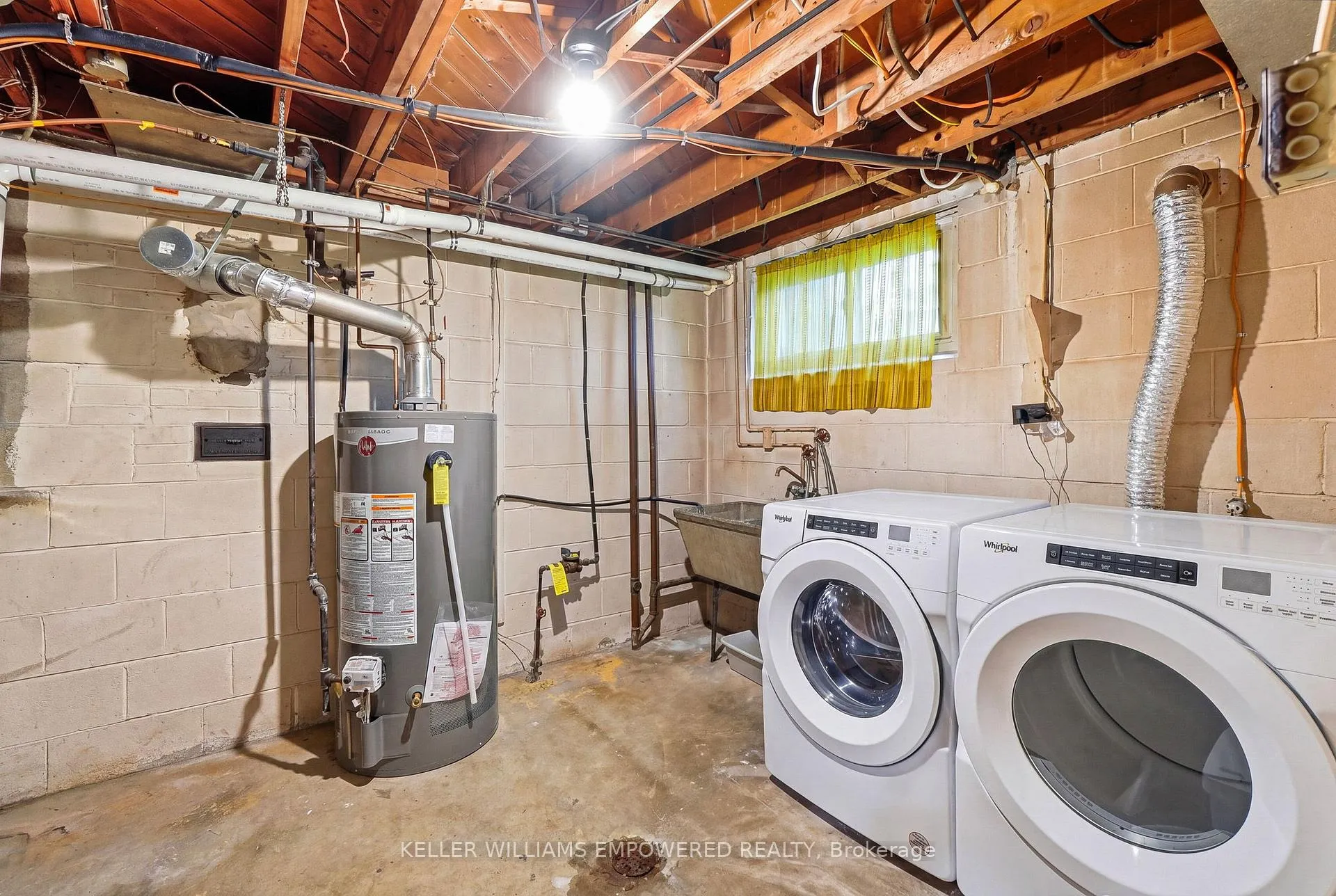 Photo 40 of 28 East Drive, Toronto, Rockcliffe-Smythe — HOMEH