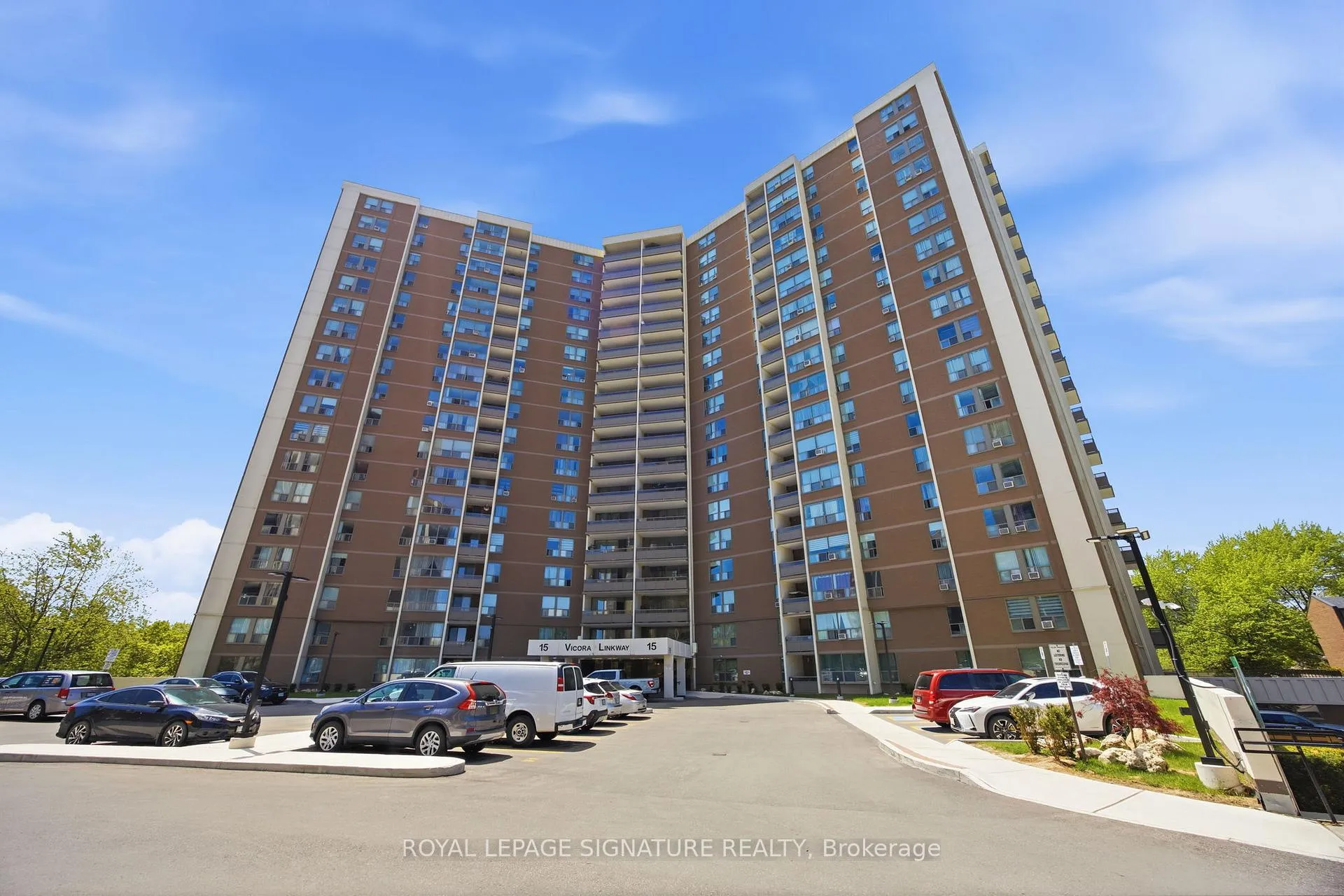 Photo 1 of Unit 201, 15 Vicora Linkway, Toronto, Flemingdon Park — HOMEH