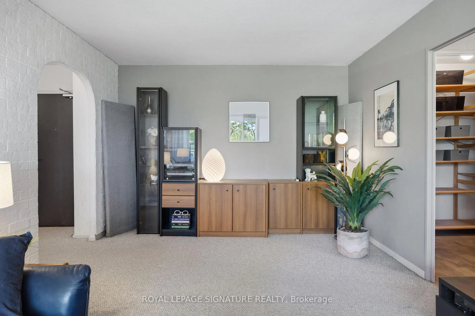 Photo 9 of Unit 201, 15 Vicora Linkway, Toronto, Flemingdon Park — HOMEH