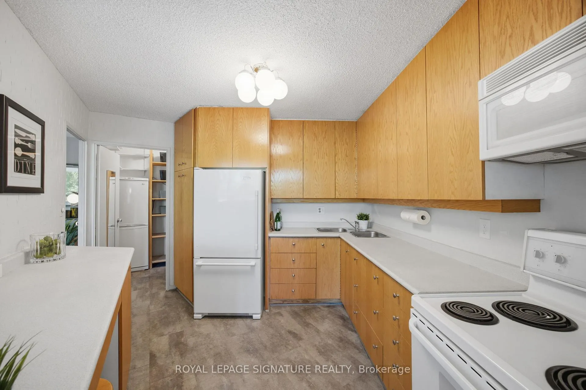 Photo 14 of Unit 201, 15 Vicora Linkway, Toronto, Flemingdon Park — HOMEH