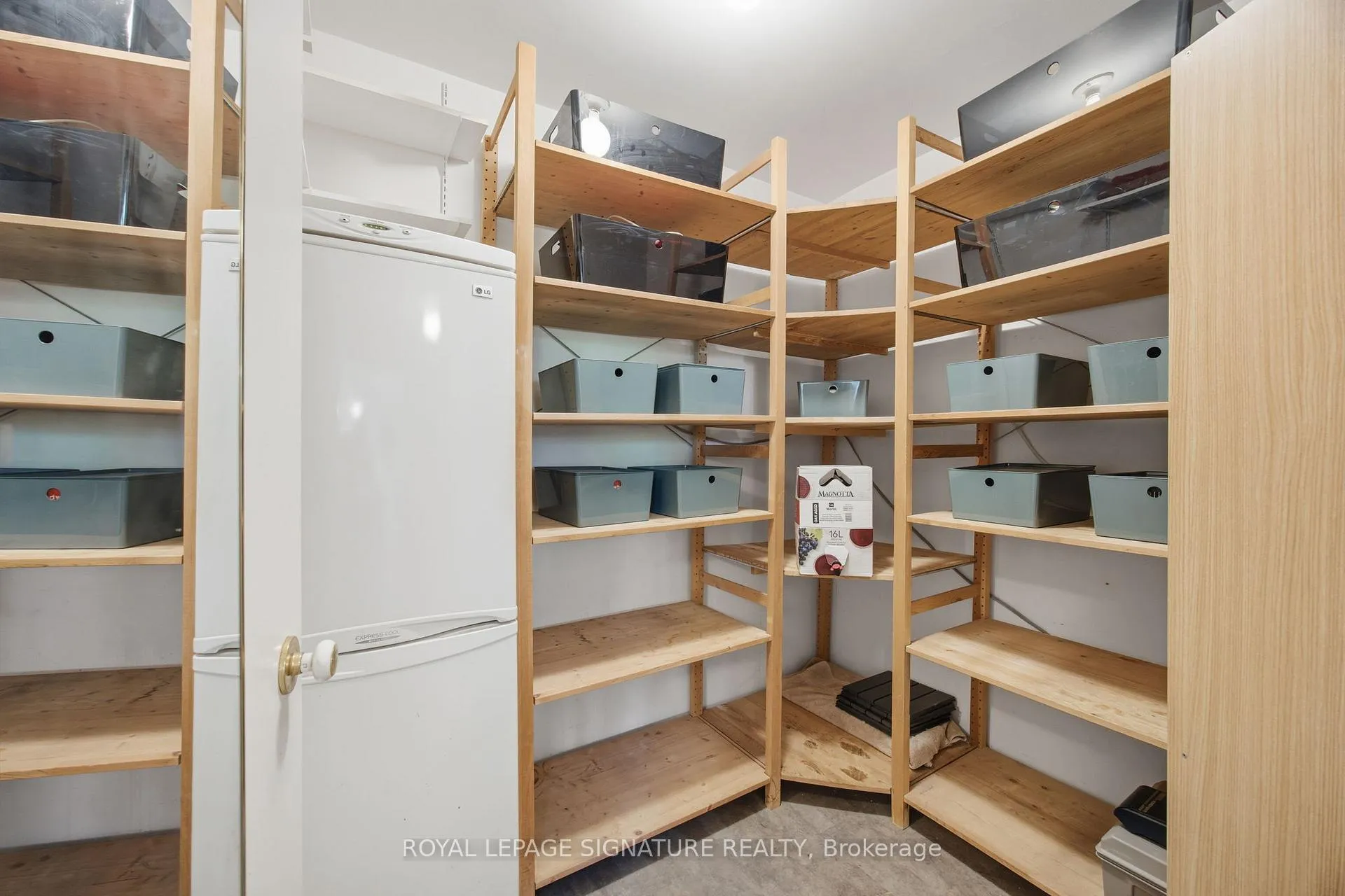 Photo 18 of Unit 201, 15 Vicora Linkway, Toronto, Flemingdon Park — HOMEH
