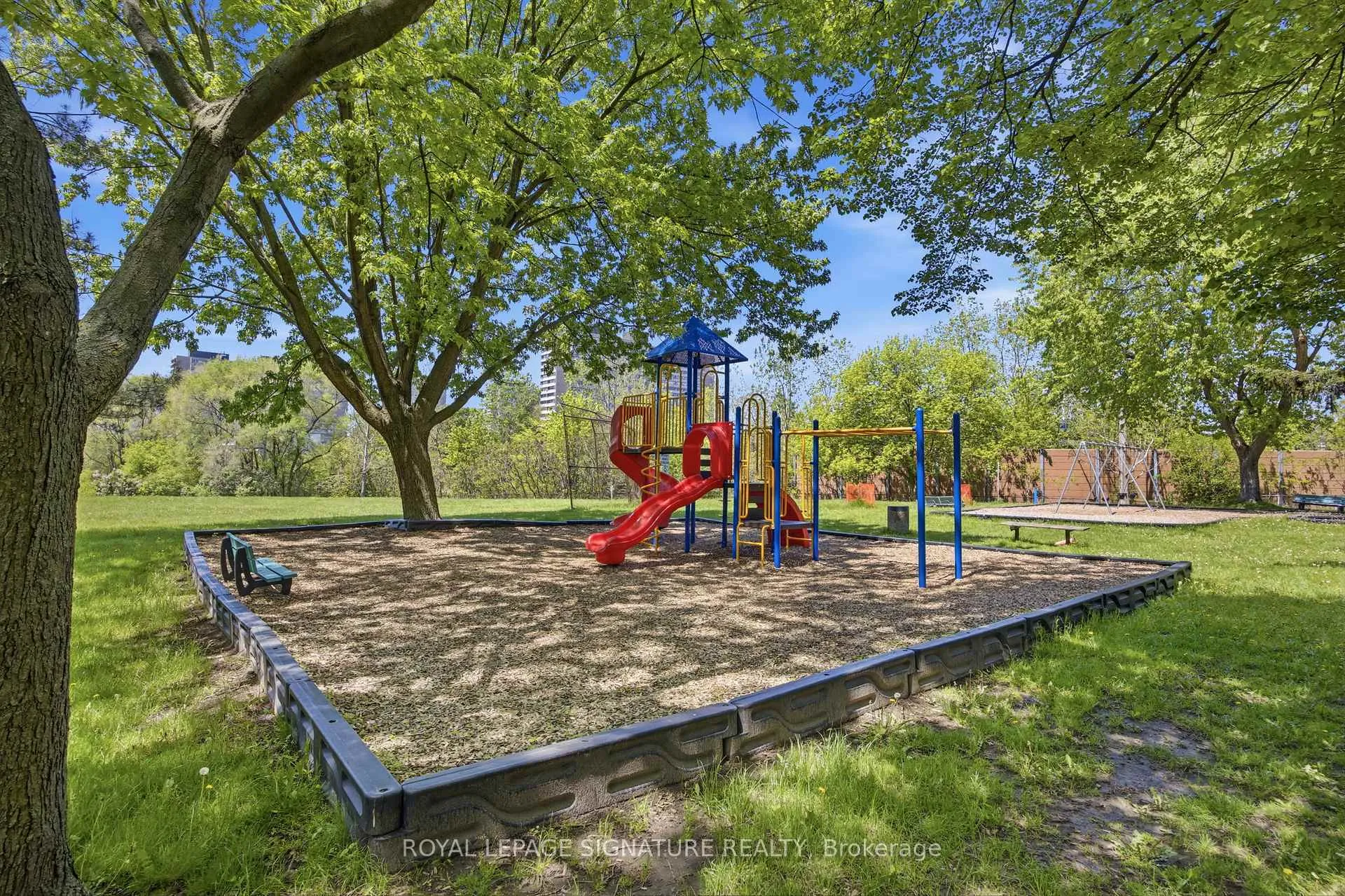 Photo 36 of Unit 201, 15 Vicora Linkway, Toronto, Flemingdon Park — HOMEH