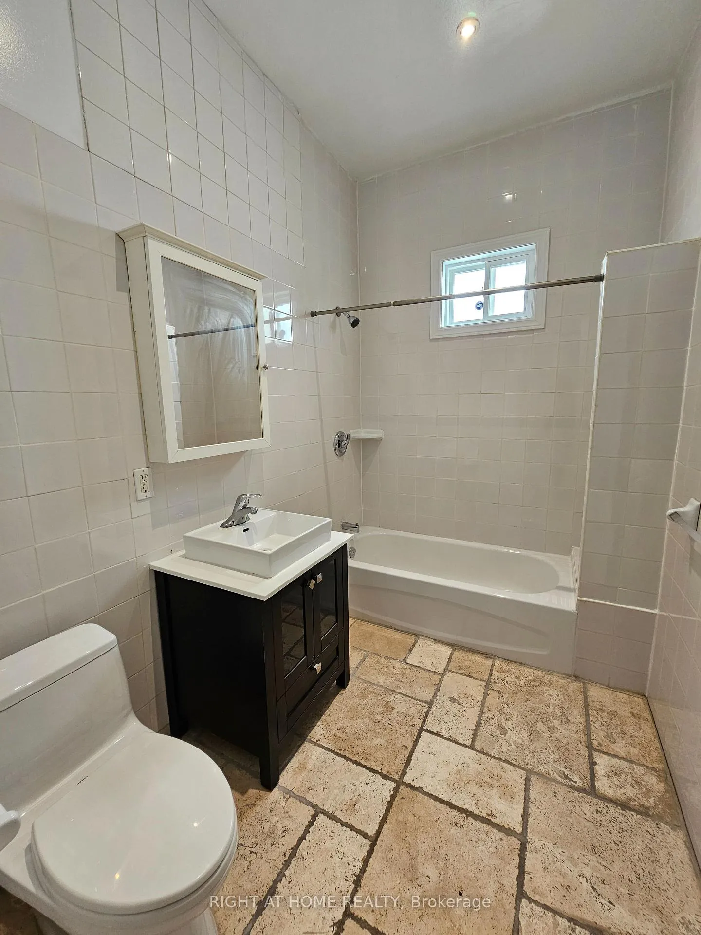 Photo 25 of Unit 3F, 550 Yonge Street, Toronto, Bay Street Corridor — HOMEH