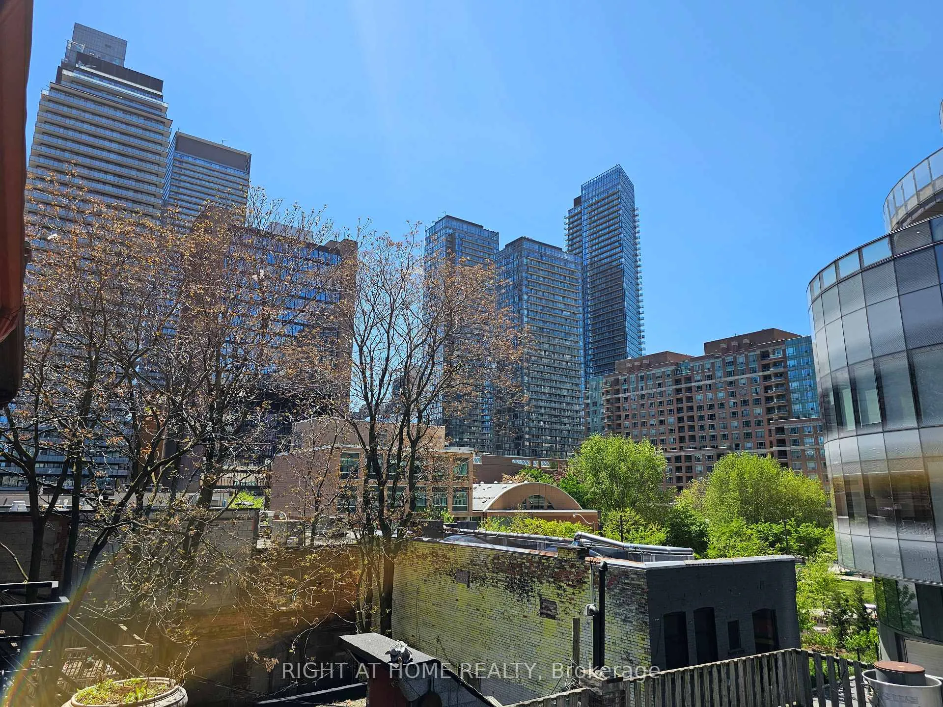Photo 27 of Unit 3F, 550 Yonge Street, Toronto, Bay Street Corridor — HOMEH