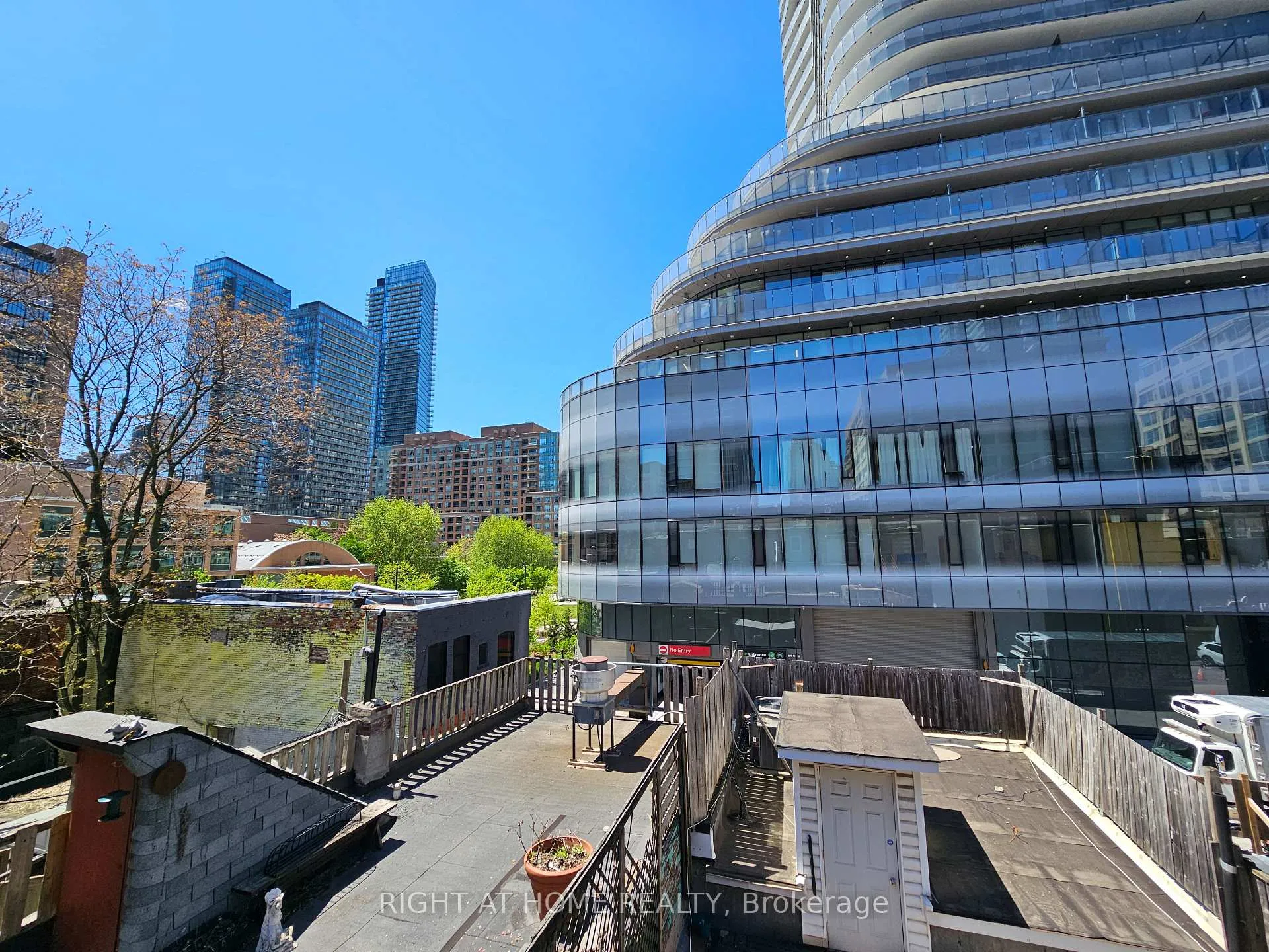 Photo 29 of Unit 3F, 550 Yonge Street, Toronto, Bay Street Corridor — HOMEH