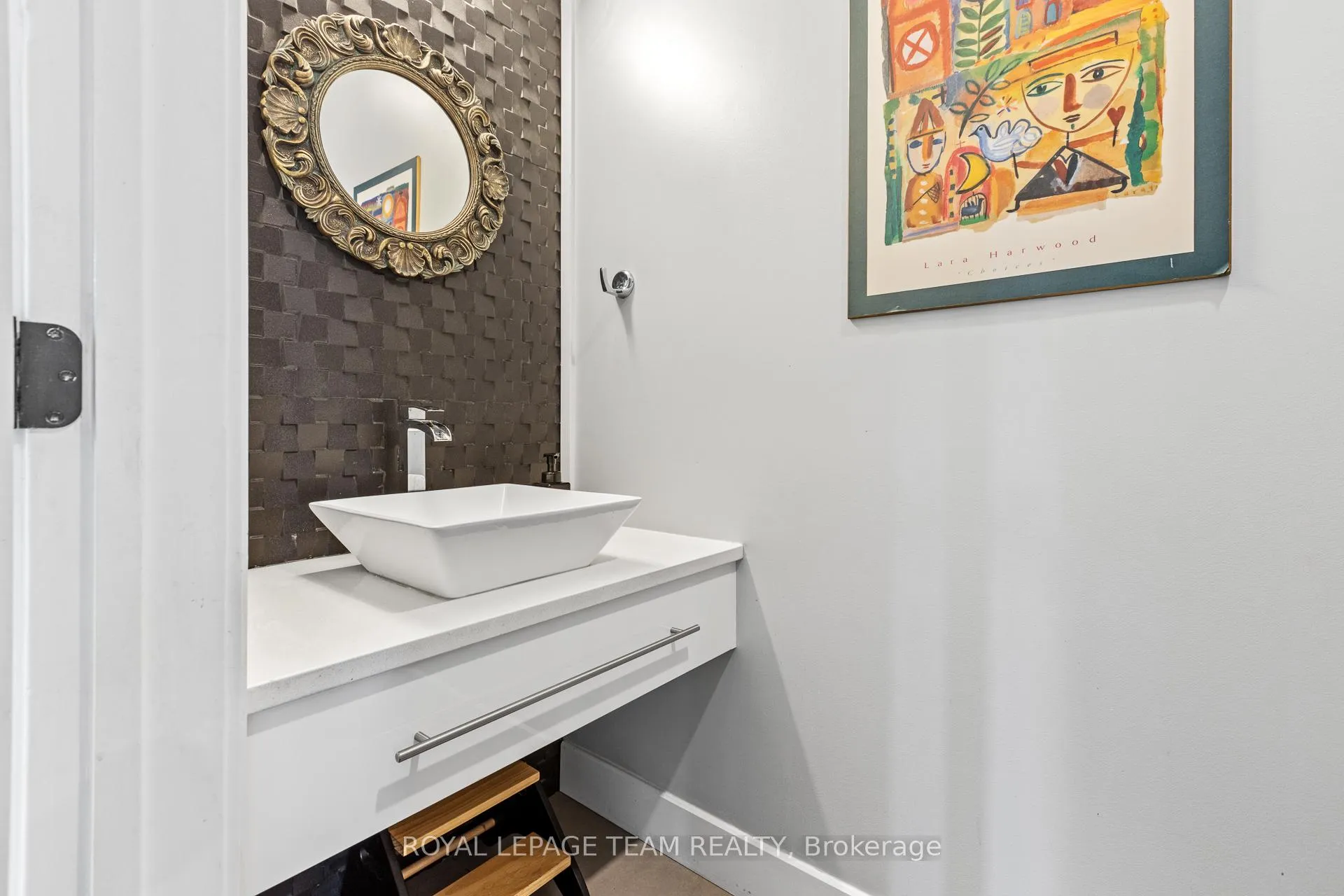 Photo 7 of 87 Helena Street, Ottawa, Ottawa West — HOMEH